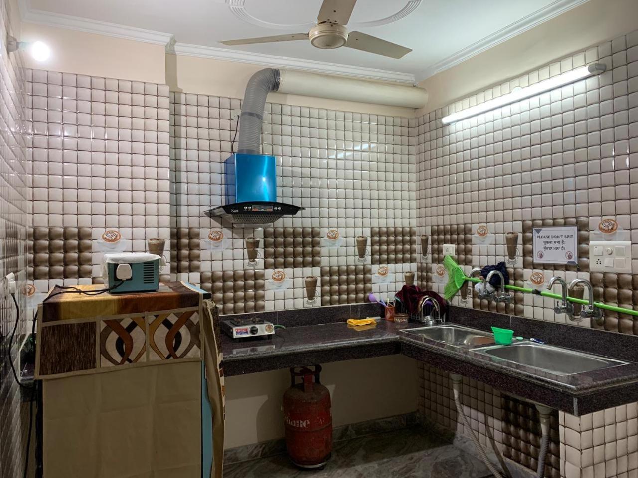 $4 Bed & Breakfast Amritsar