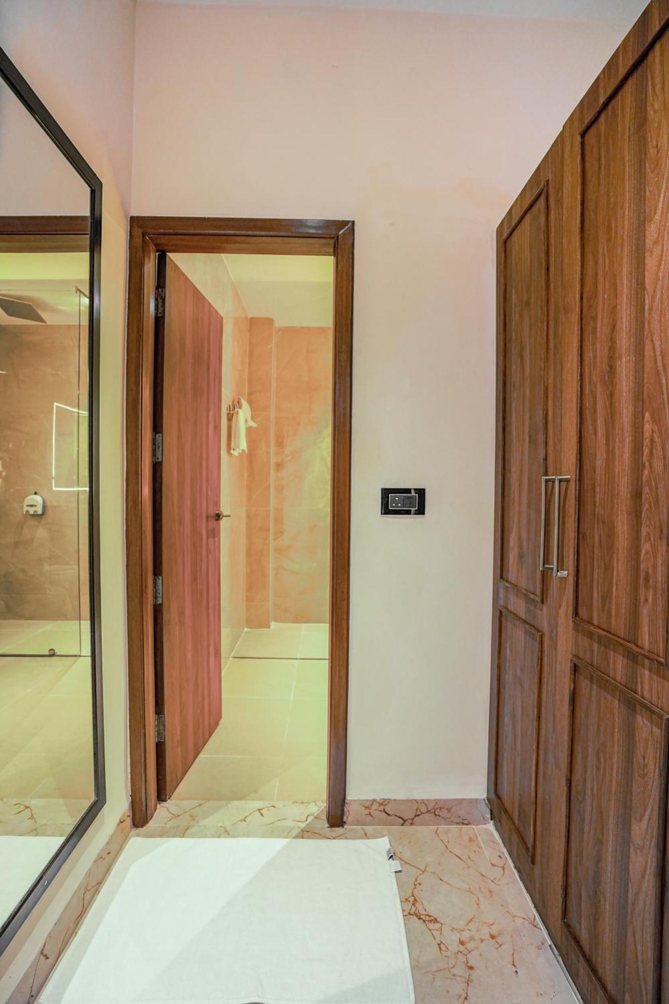Escala By Levelup Hotel 4*