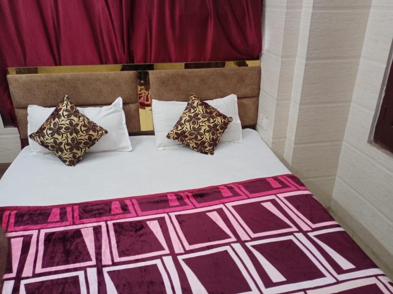 Arora Classic * Amritsar