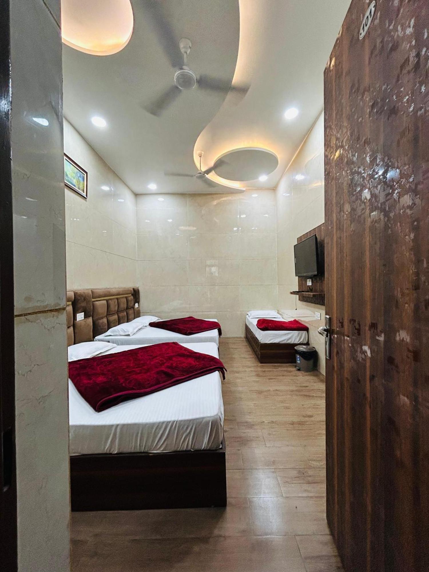 Green Leaf Bnb Amritsar