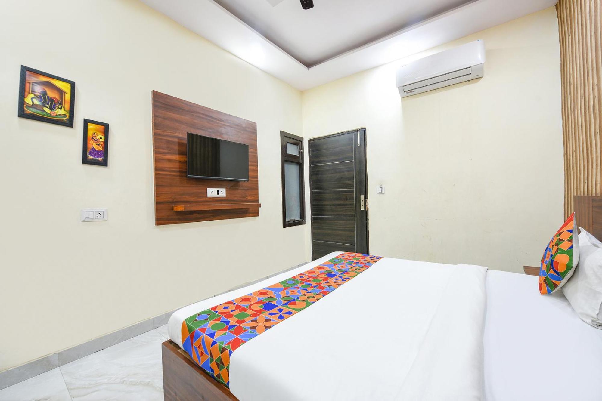 Fabhotel Shiva Residency Hotel