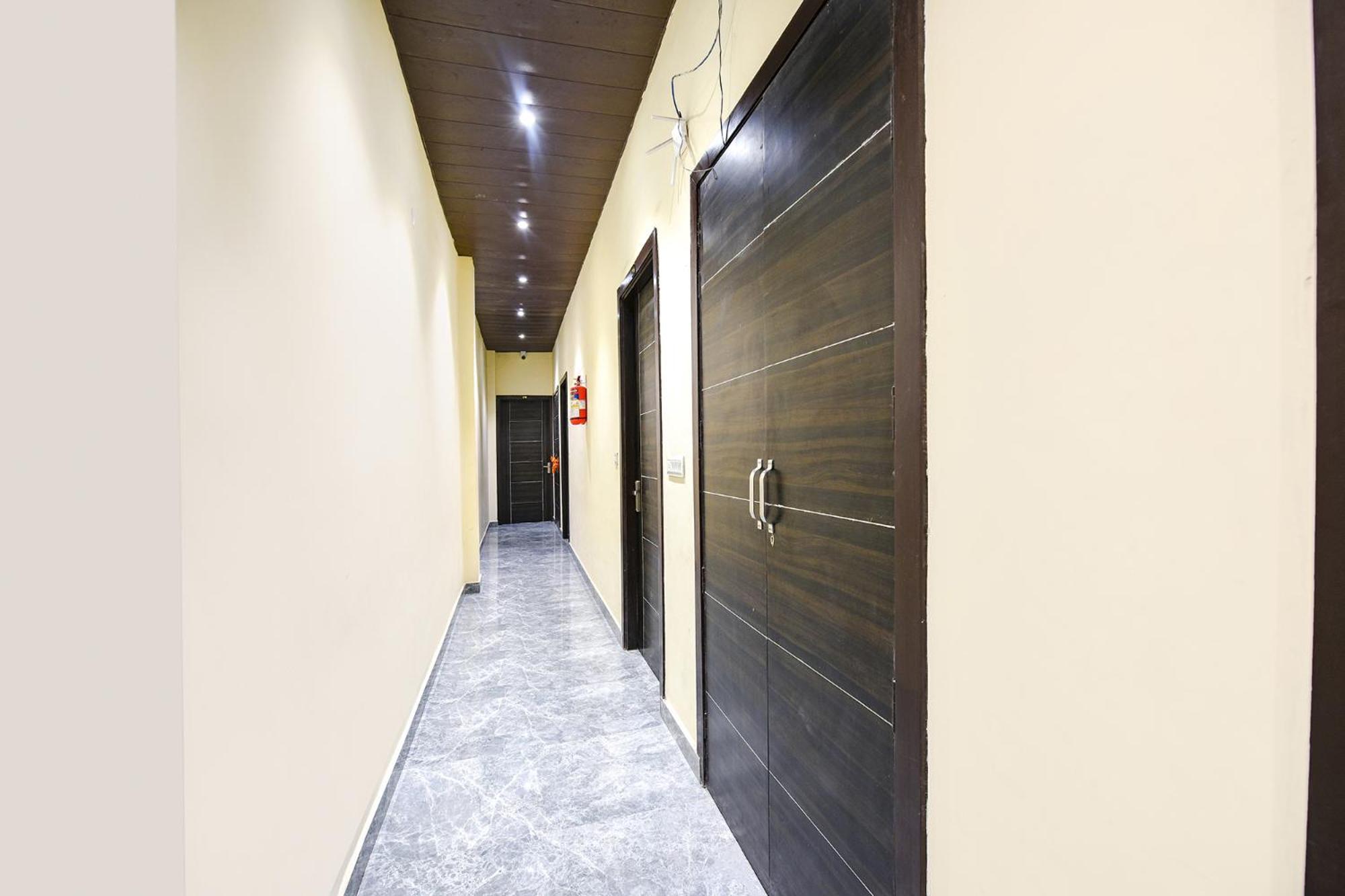 Fabhotel Shiva Residency Hotel Amritsar