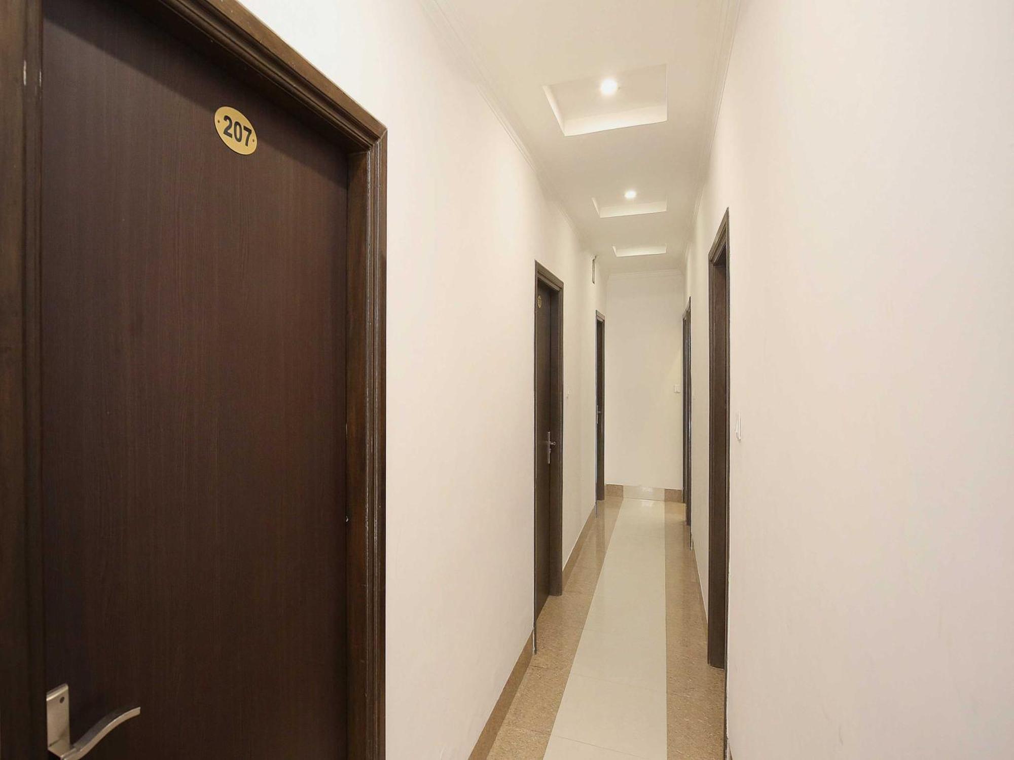 Hotel O Axis Amritsar