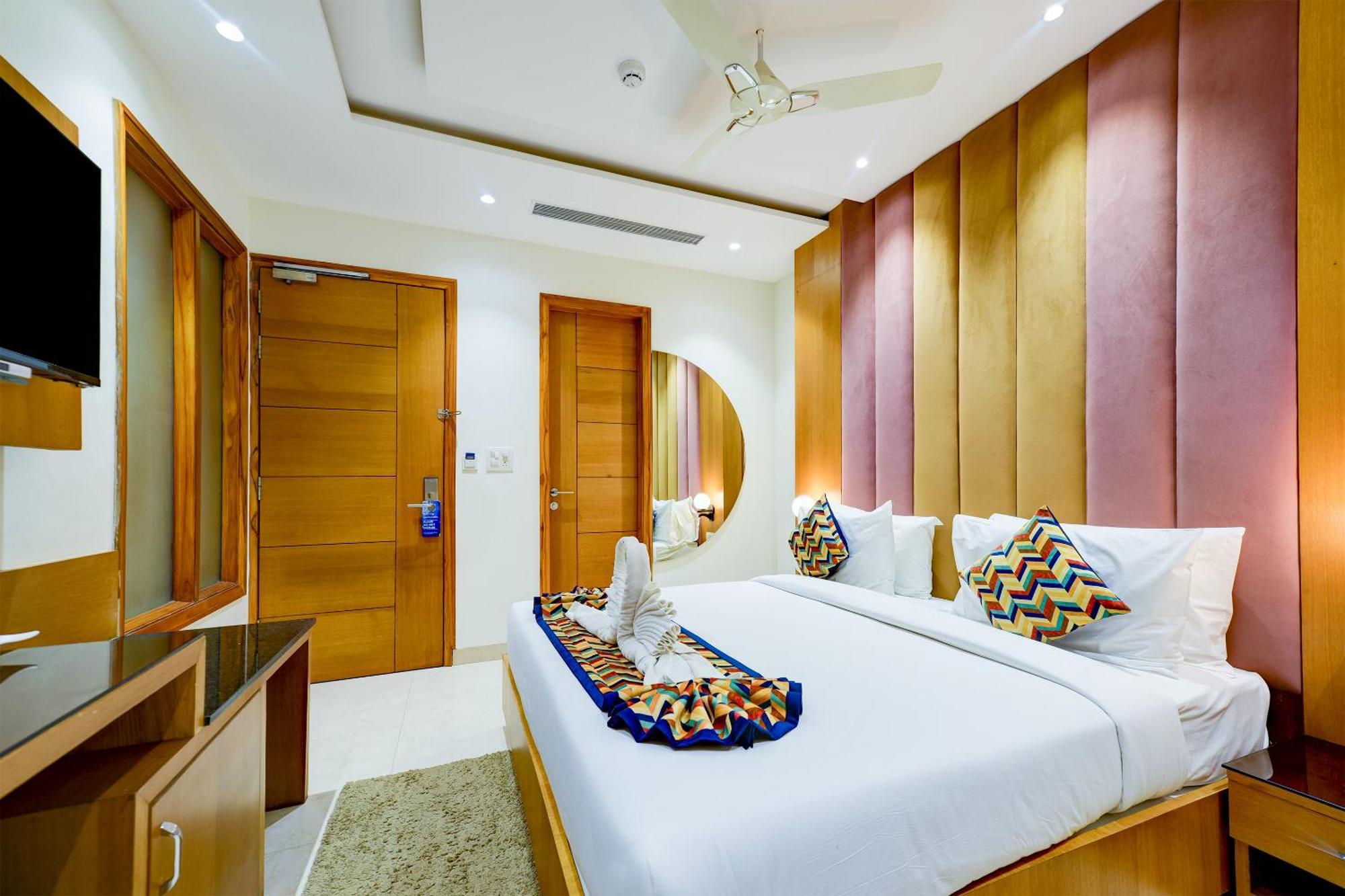 Classio Royale By Io Near Golden Temple Hotel Amritsar