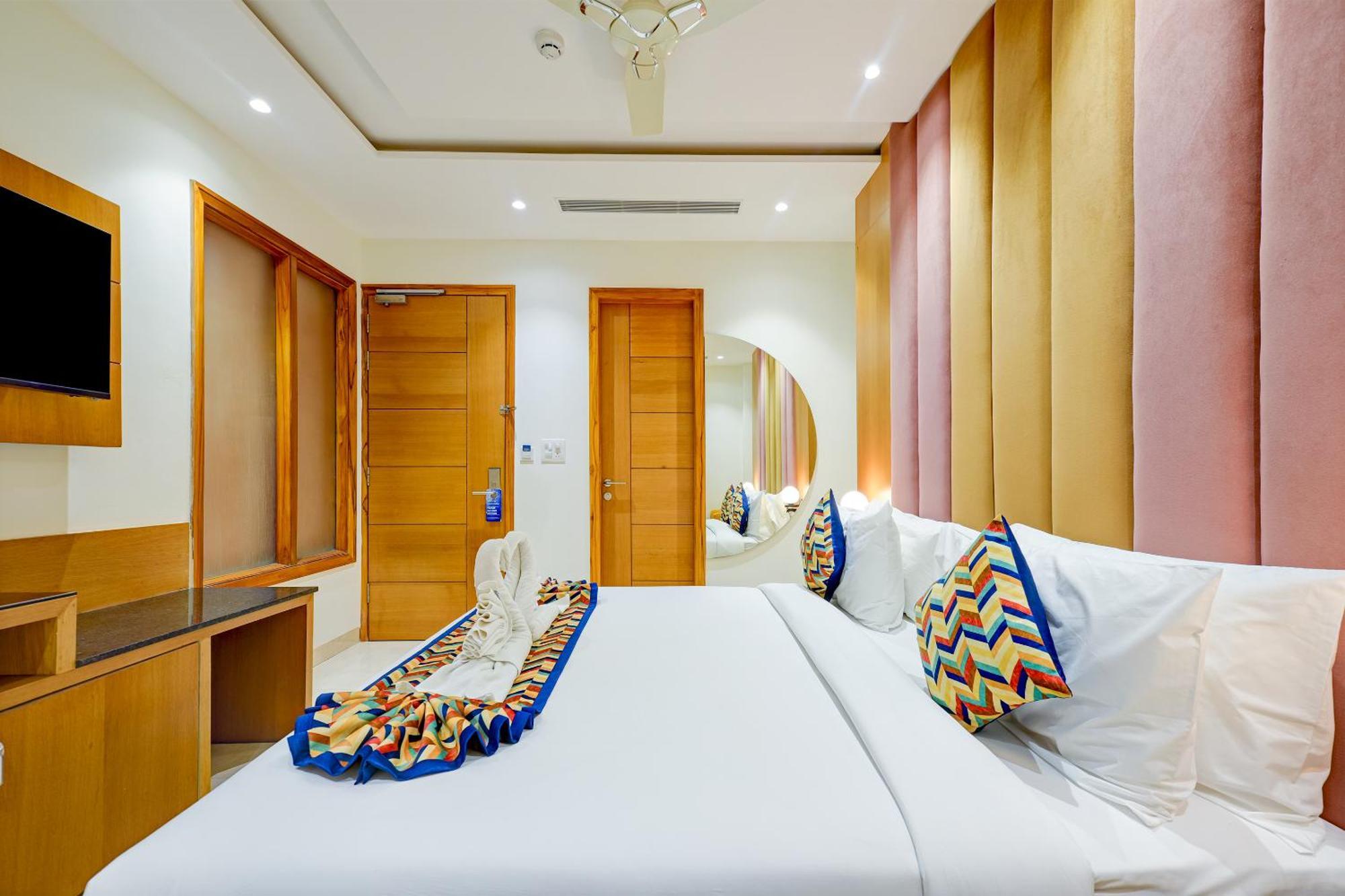 Classio Royale By Io Near Golden Temple Hotel Amritsar