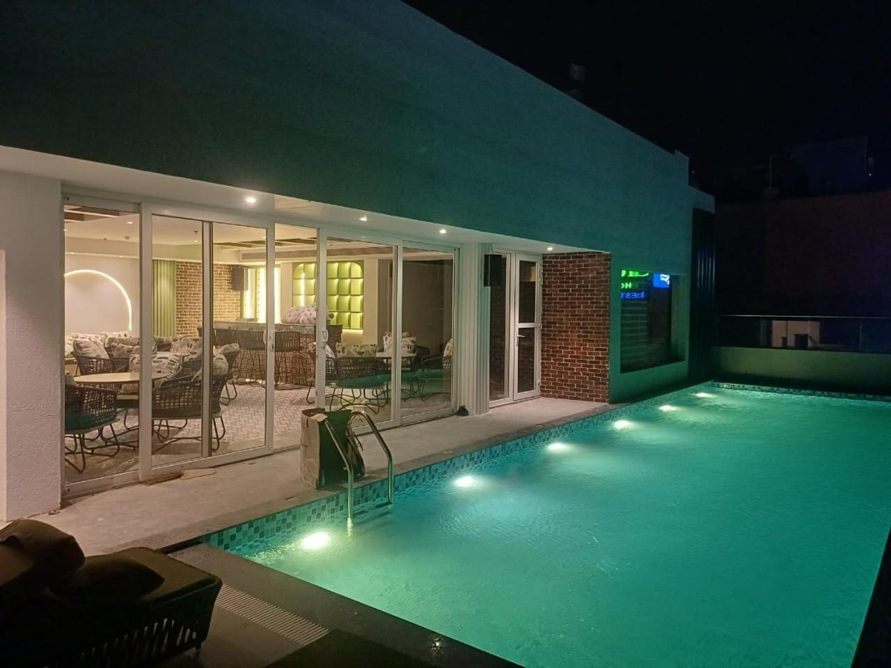 Regenta Place By Royal Orchid Limited Amritsar
