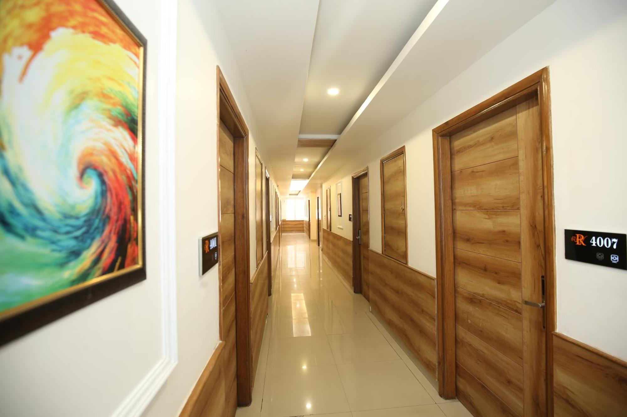 Rv Regency Hotel