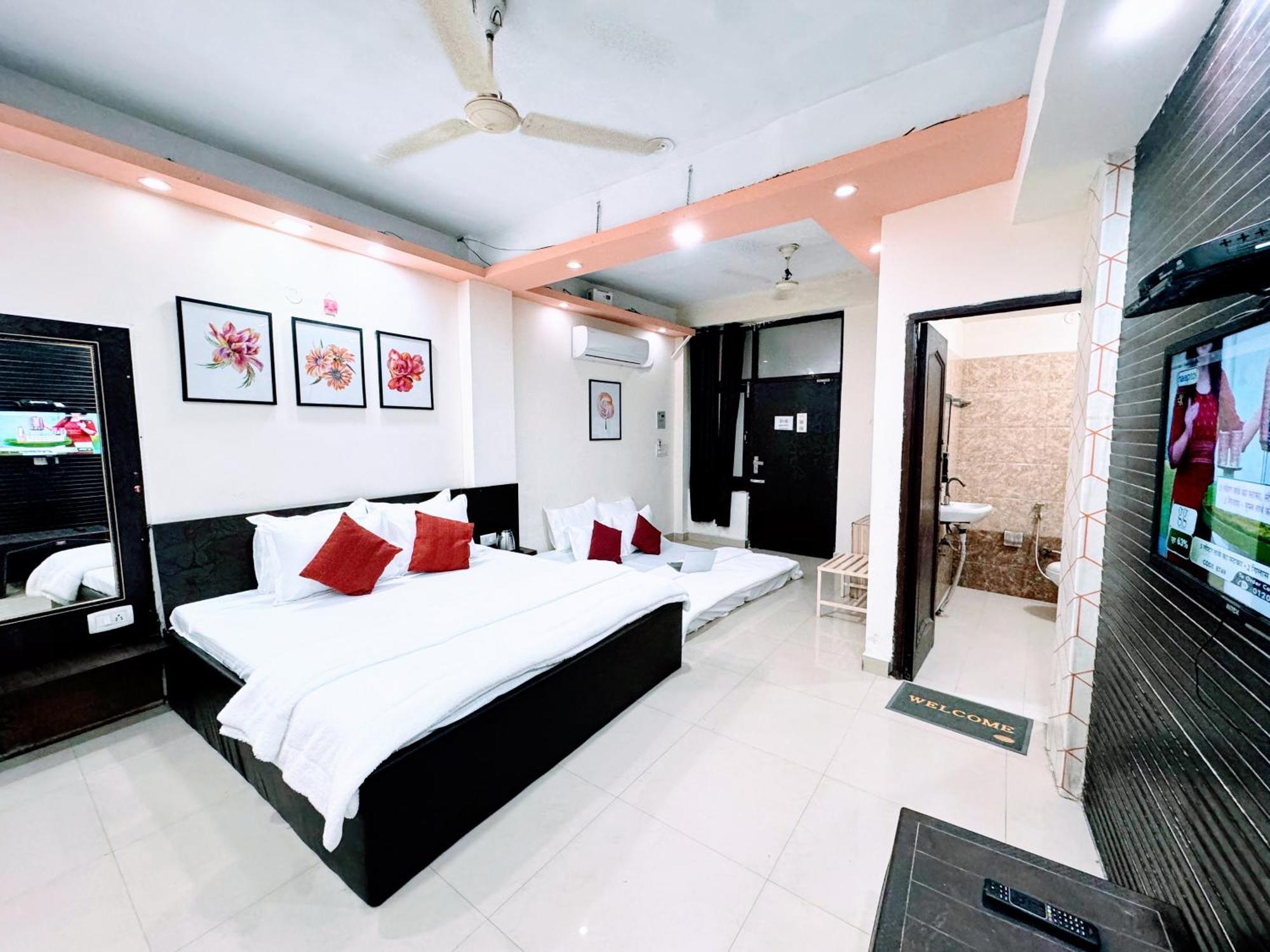 Backpacker's Nest Hostel *