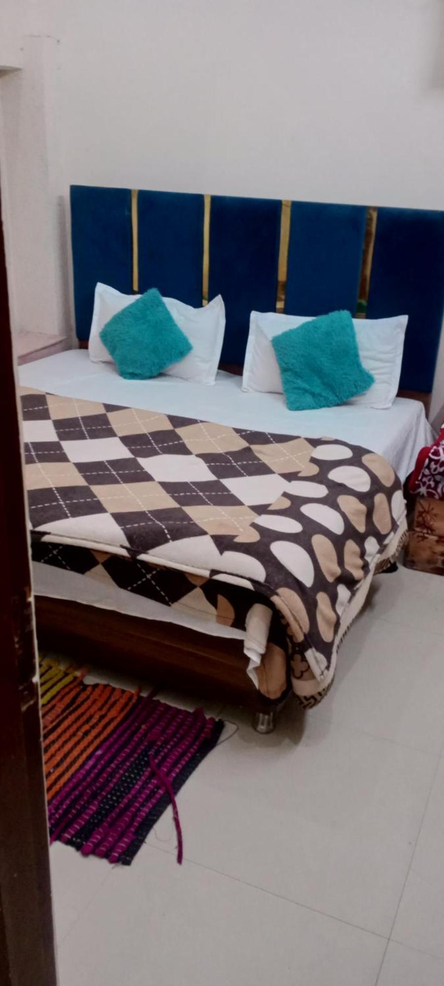 Arora * Amritsar