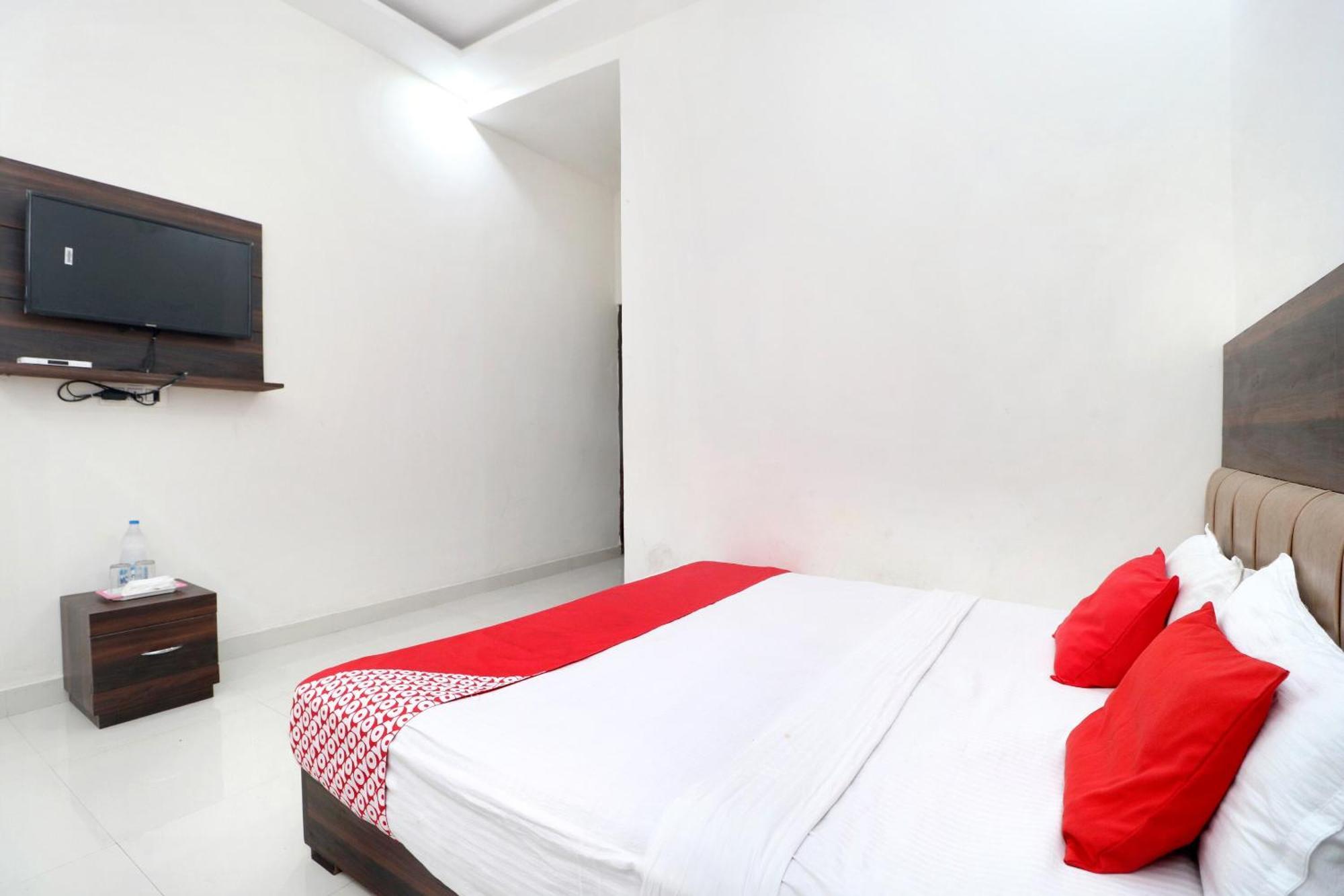 O Livinn Hub 3* Amritsar