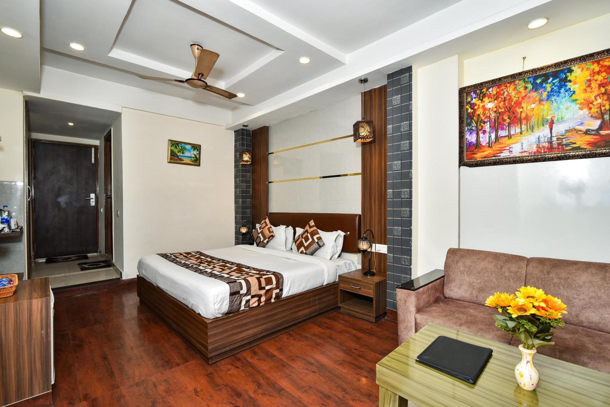 Pinaz Royale Amritsar