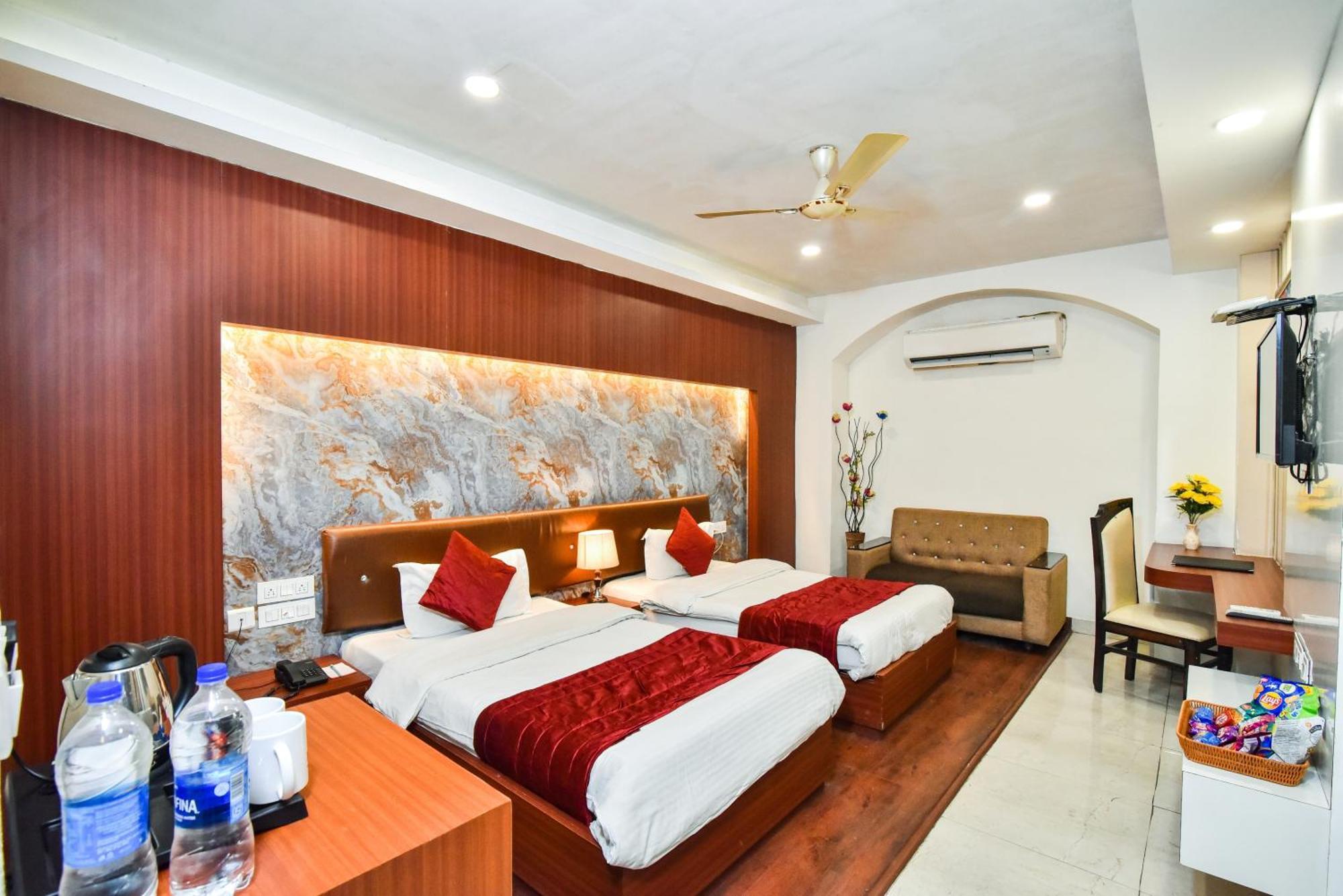 Pinaz Royale Hotel