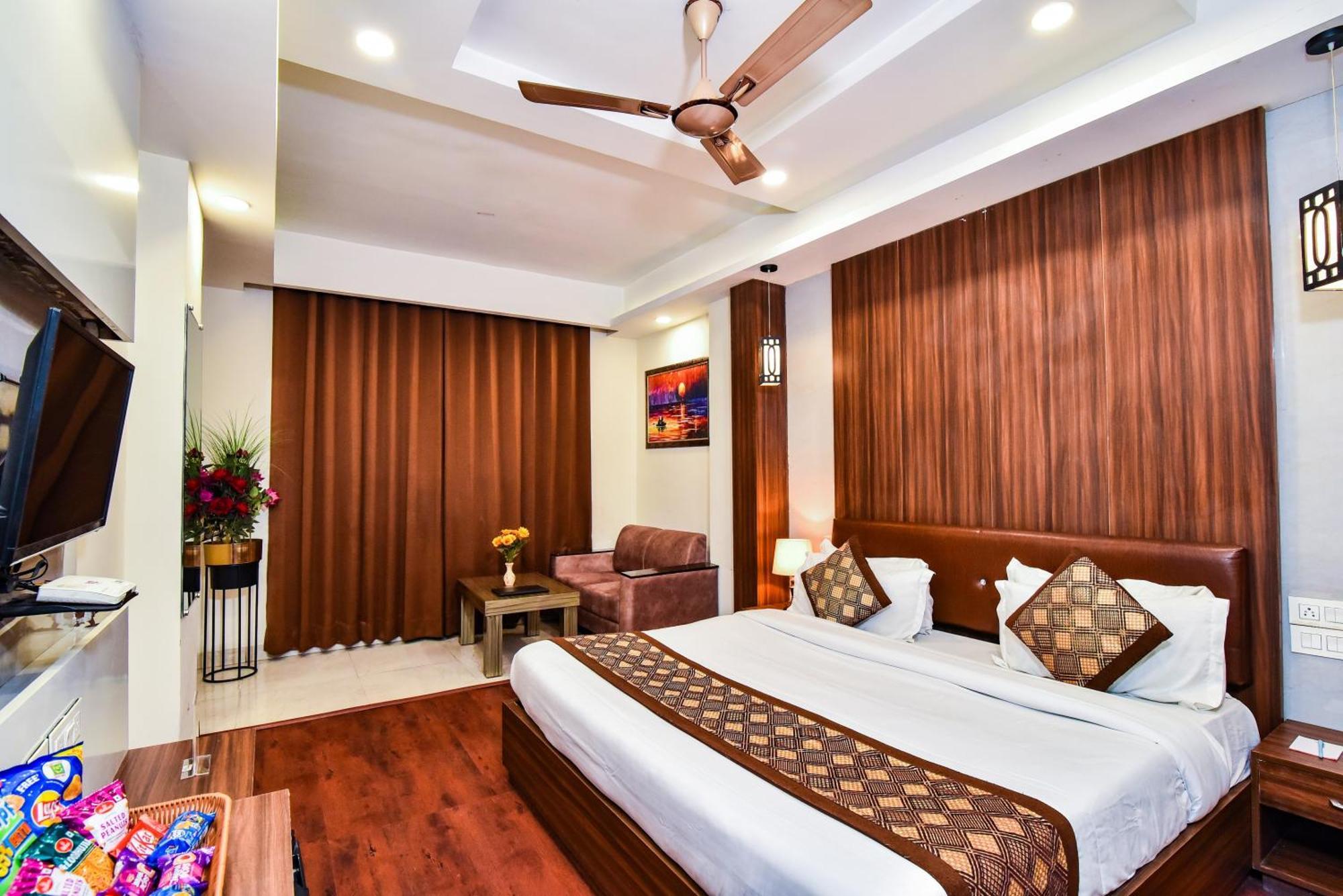 Pinaz Royale 3*