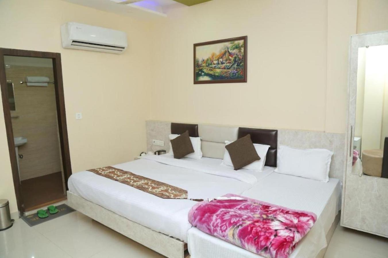 Golden Dreams Hotel 3*