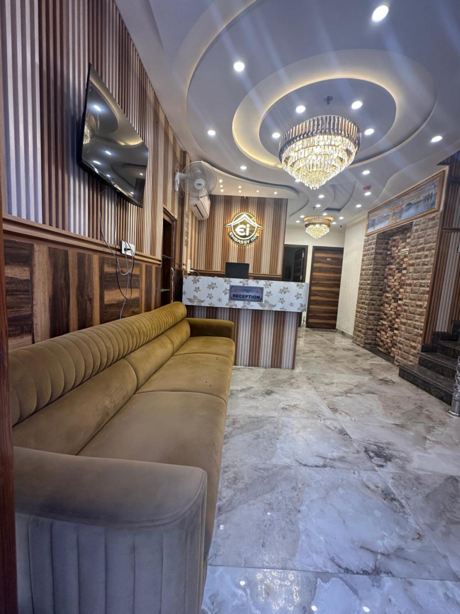 Embasy Near Golden Temple Hotel