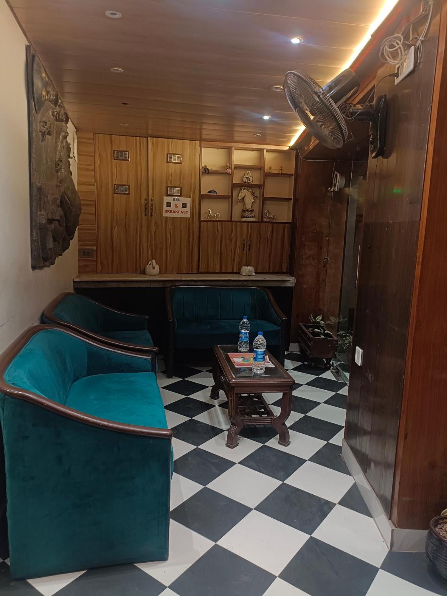 Heritage Homes - 100 Steps From Golden Temple Hotel 3*