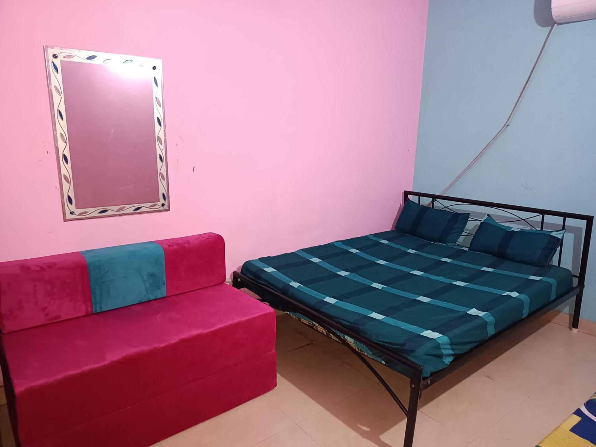 Guest house Sidhu Double Bed Attach Bathroom