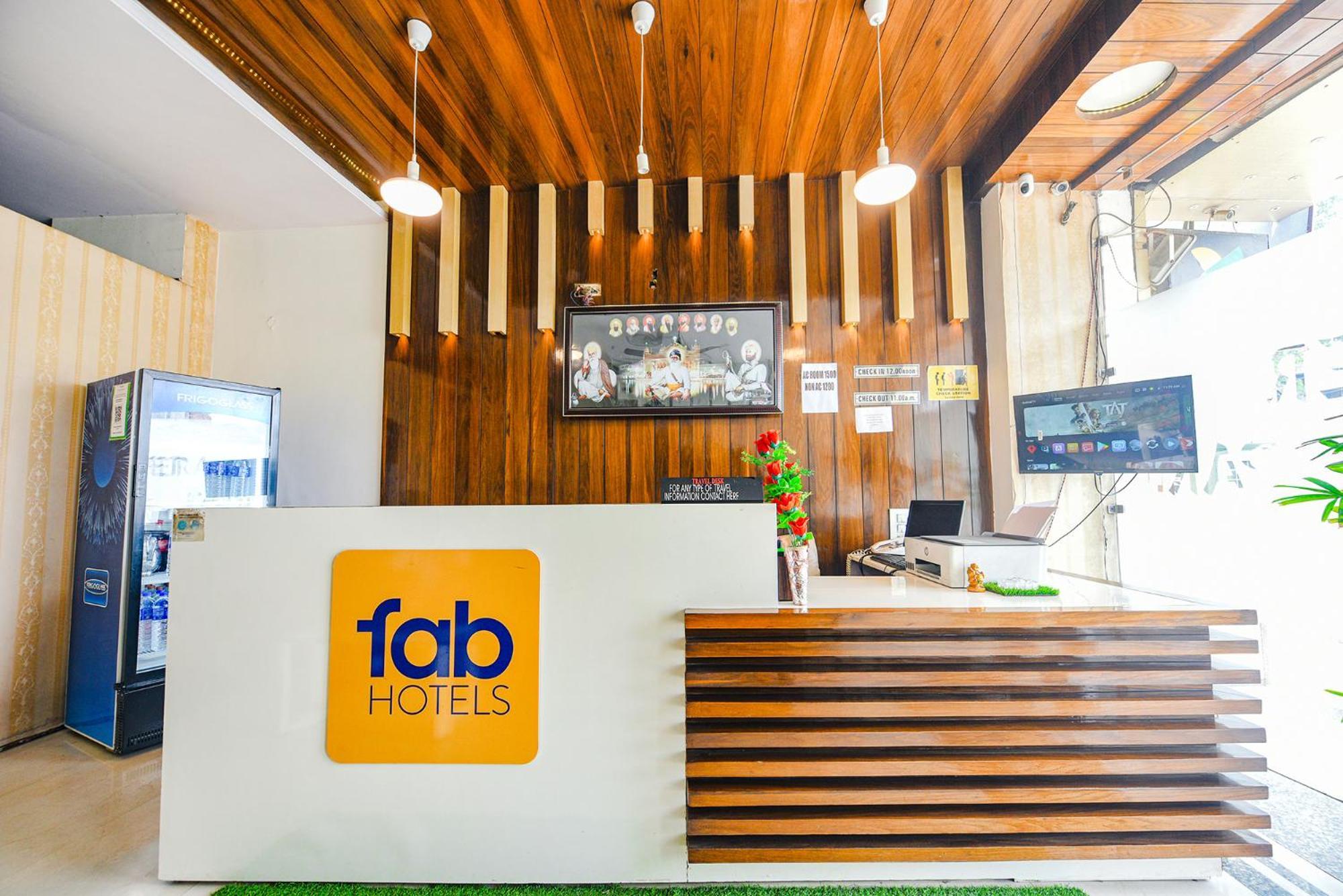 Hotel Fabhotel Savera Park Amritsar