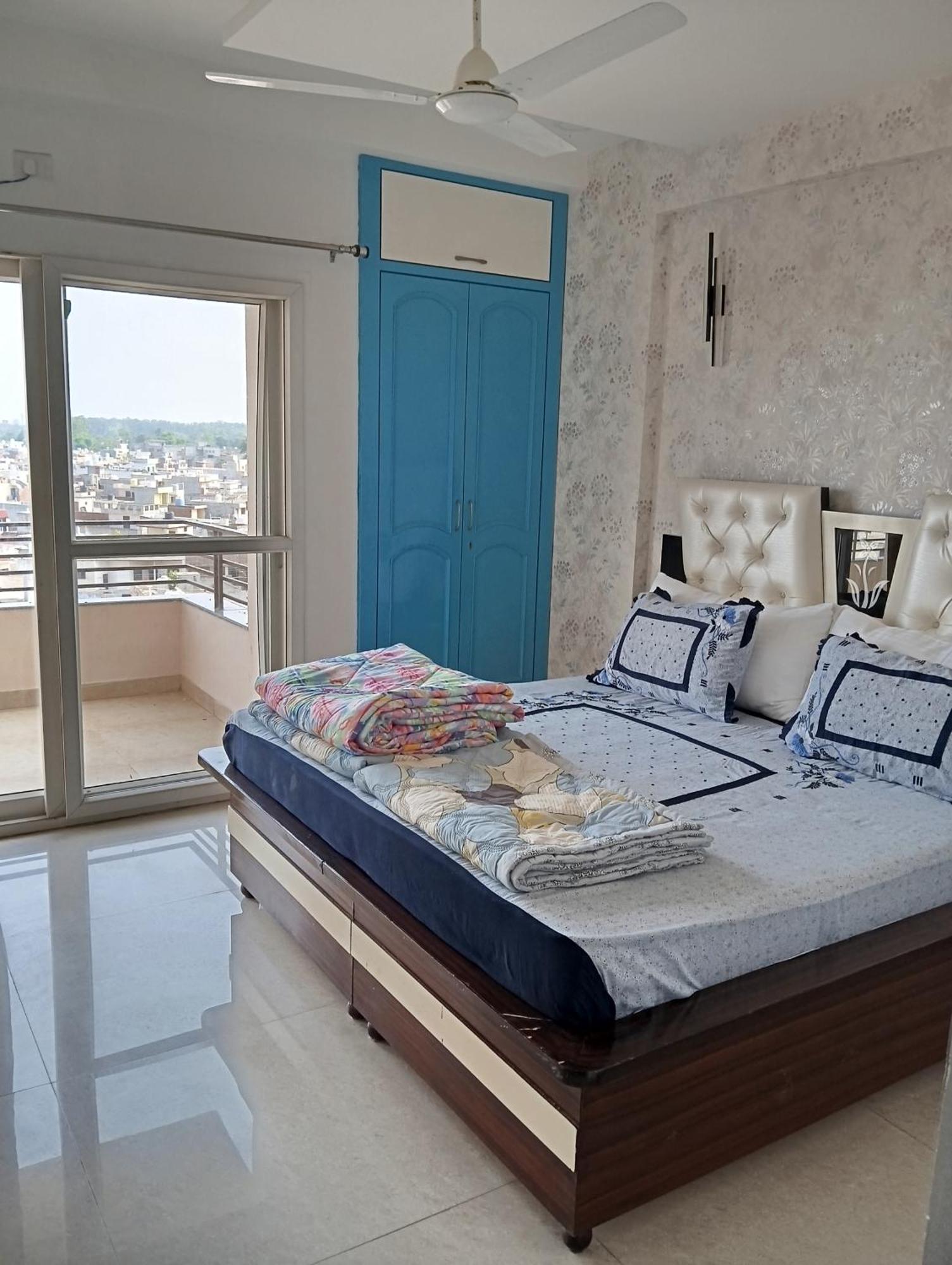 Apartment Punjabi Tadka Independent Flat *