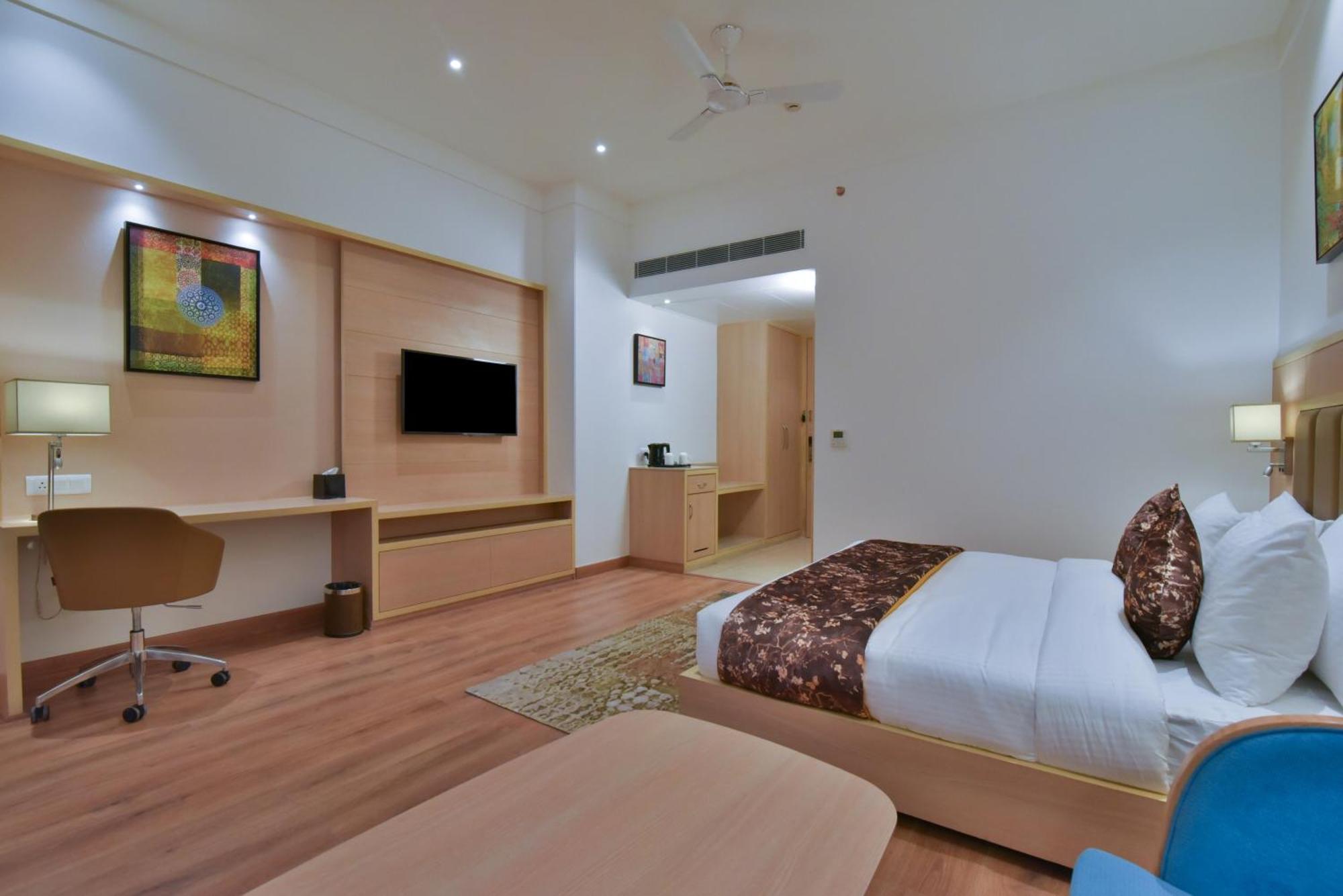Hotel Surestay By Western Heritage Walk Amritsar