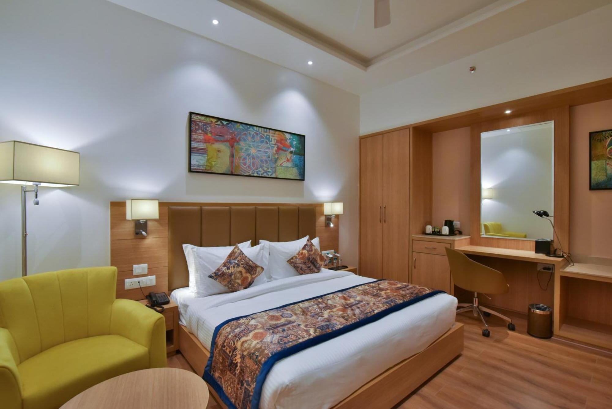 Hotel Surestay By Western Heritage Walk Amritsar
