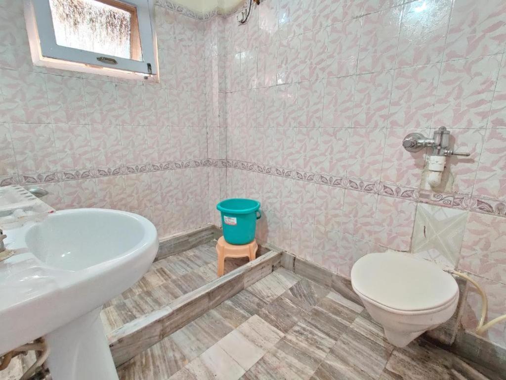 Hotel Haridarshan 50 Footsteps From Golden Temple Amritsar