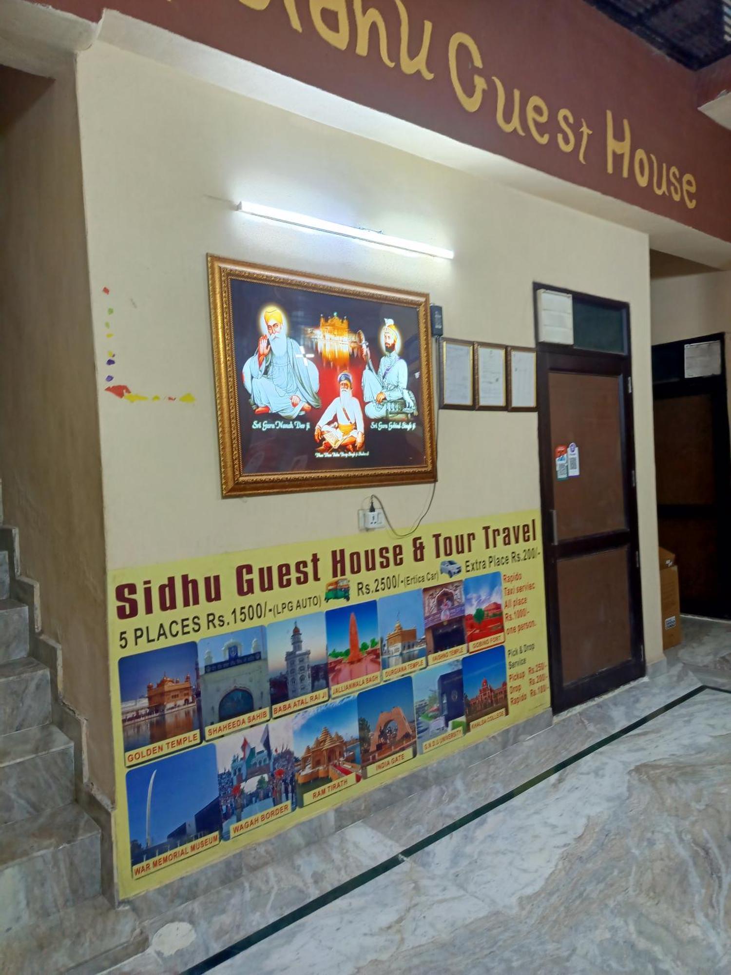 Guest house Sidhu Double Bed Attach Bathroom Amritsar