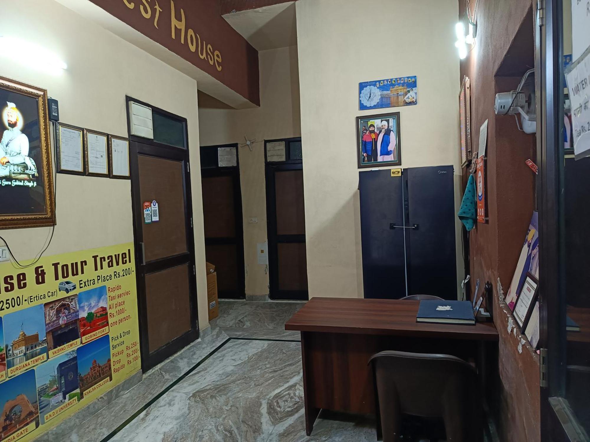 Sidhu Double Bed Attach Bathroom Amritsar