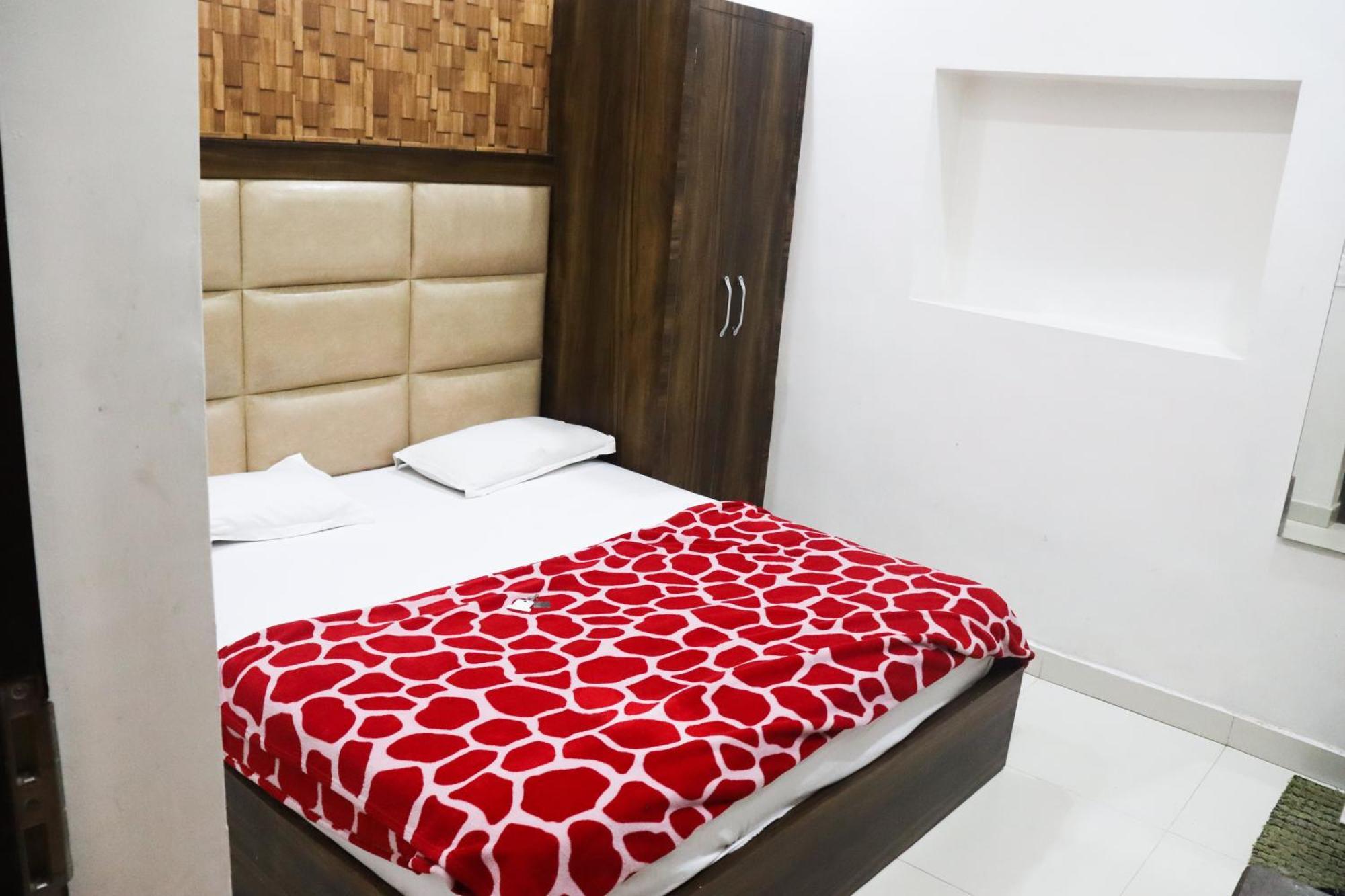 Puri Grand 3* Amritsar