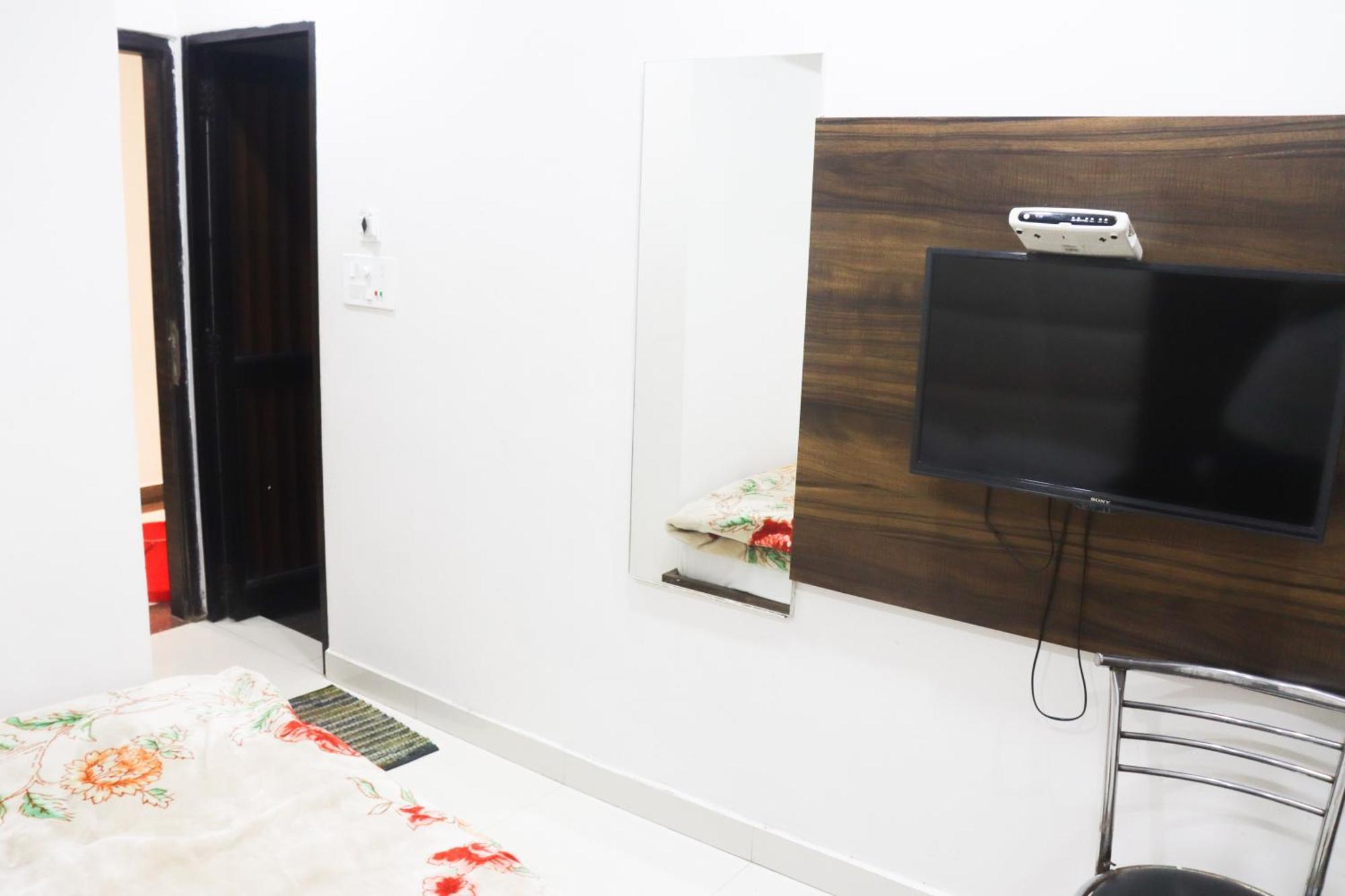 Guest house Puri Grand