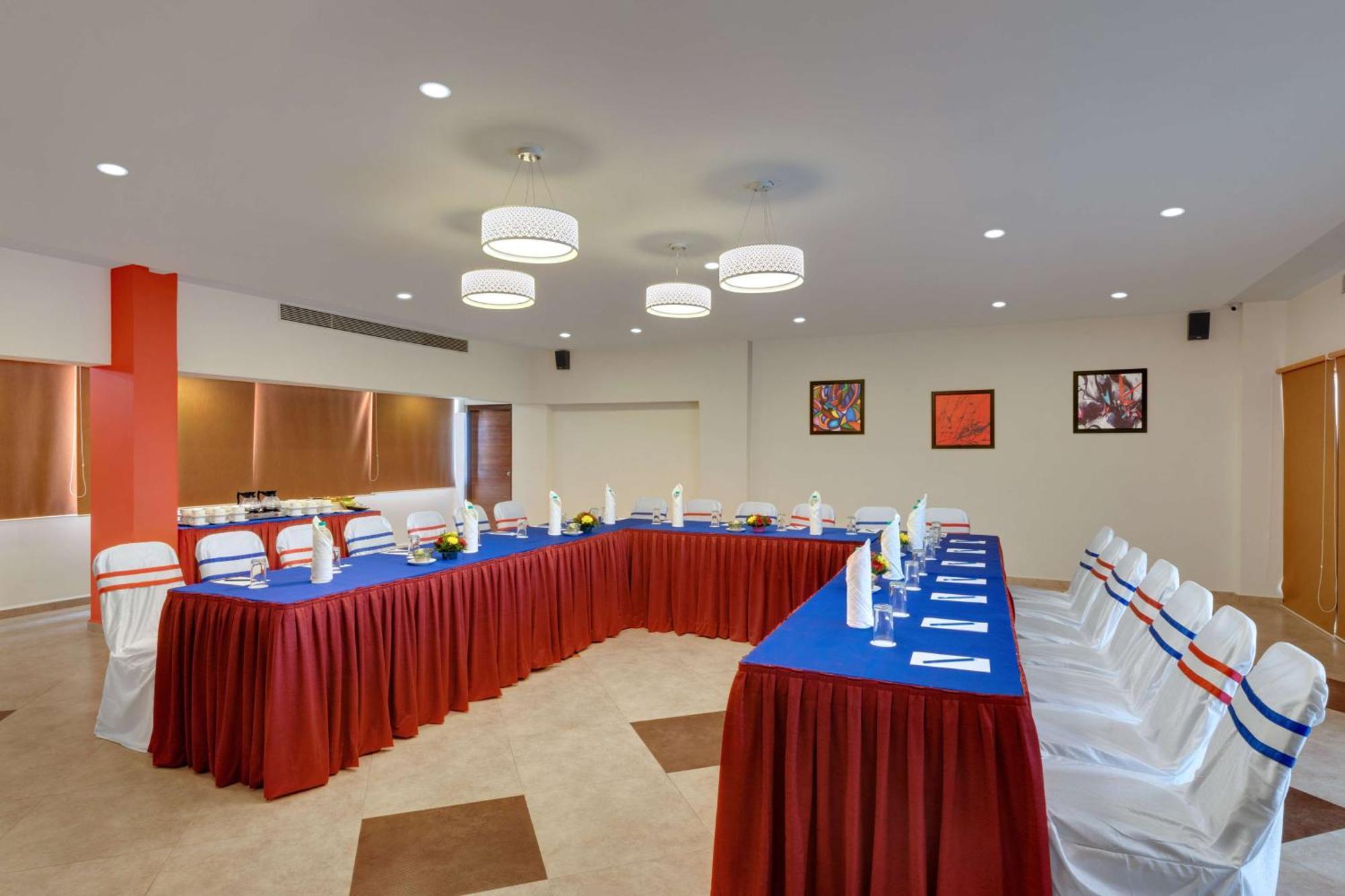 Hotel Surestay By Western Amritsar