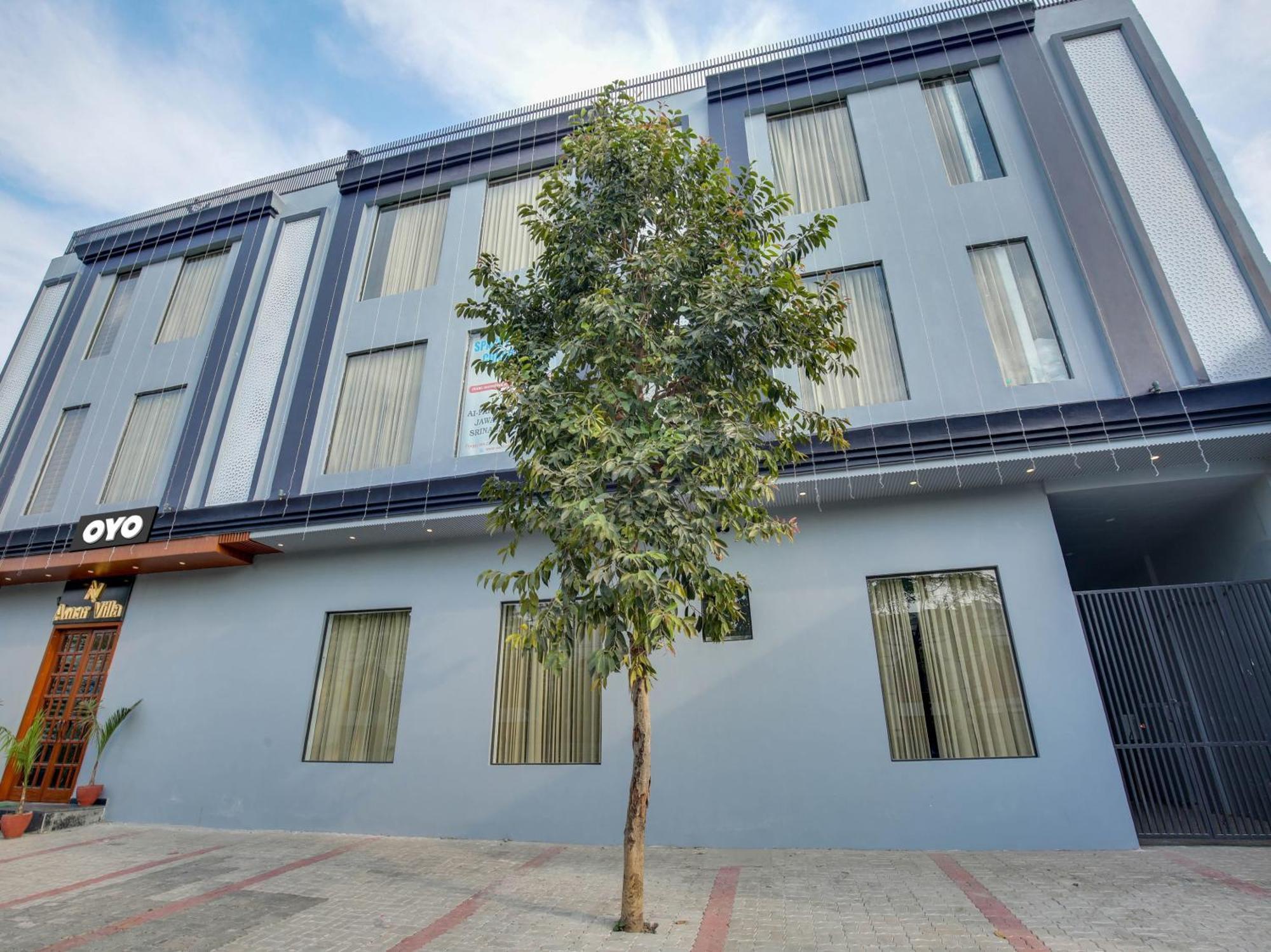 Hotel Collection O Amar Amritsar