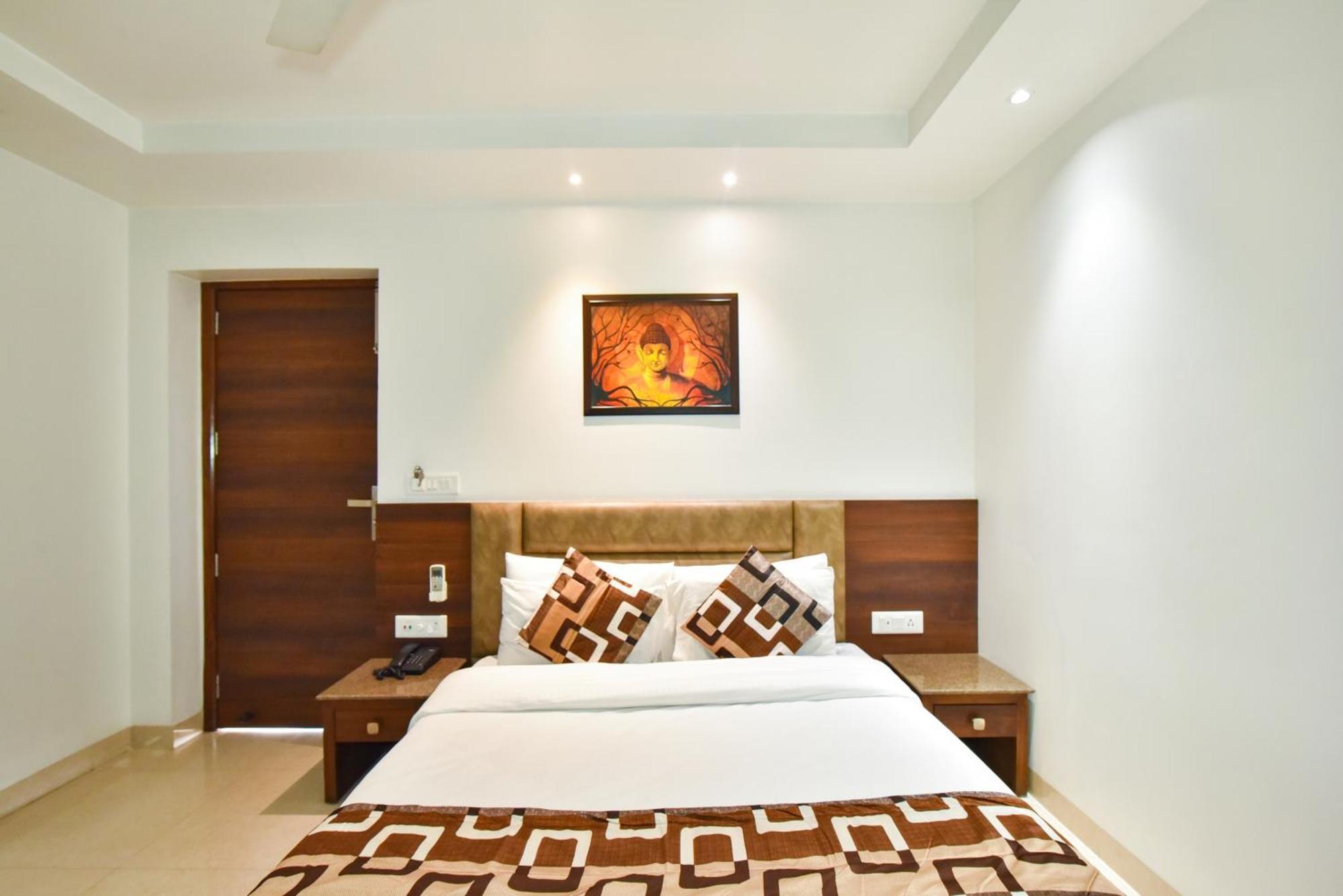 Sapphire Opposite Golden Temple Hotel Amritsar