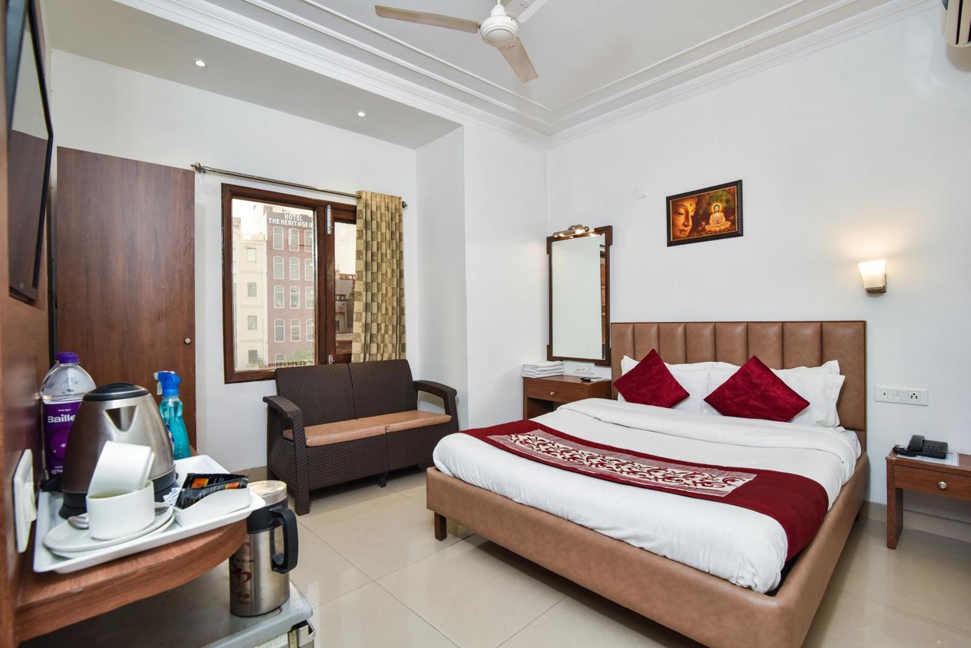 Sapphire Opposite Golden Temple Hotel