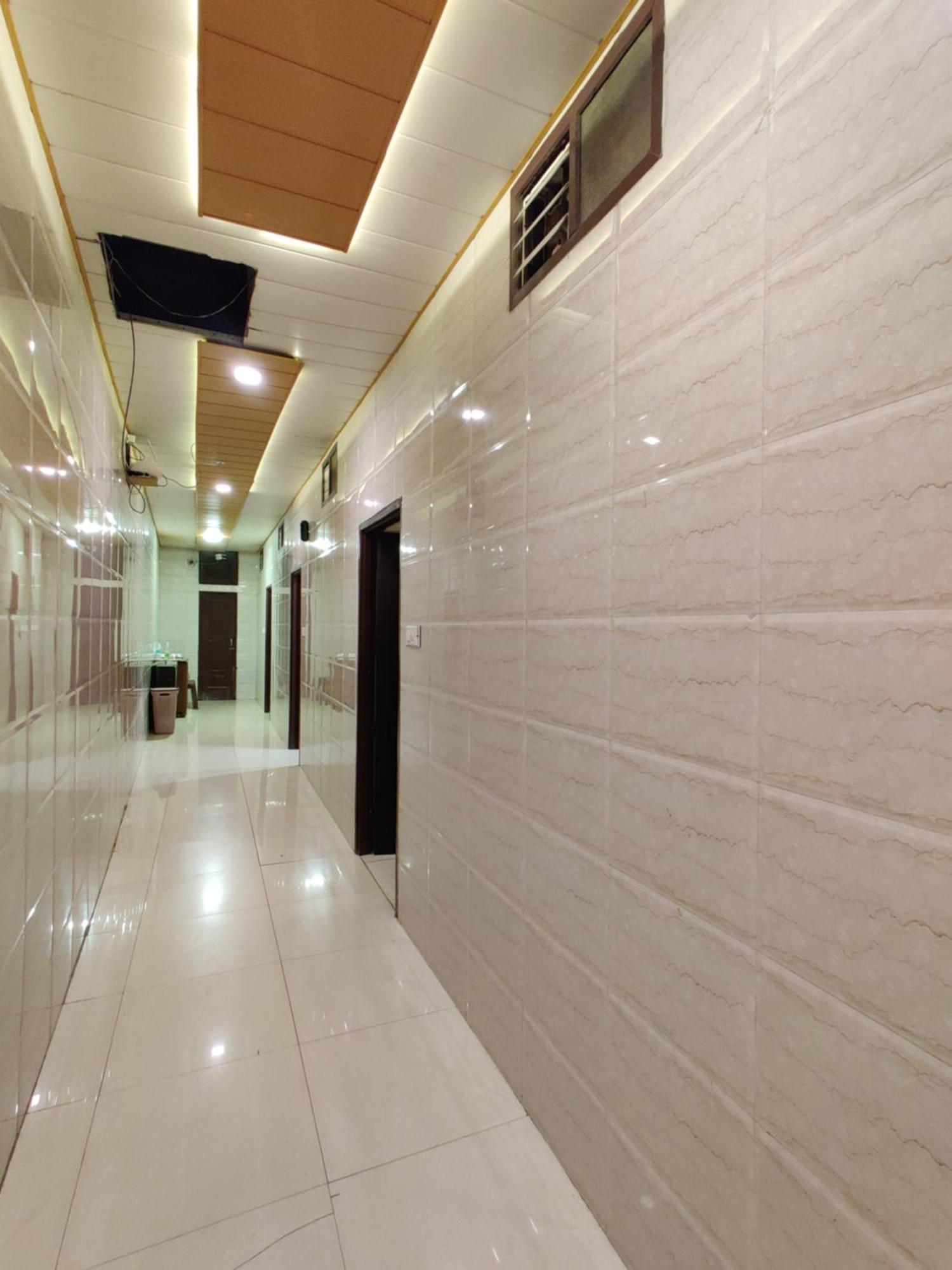 Hotel Varinda 3*