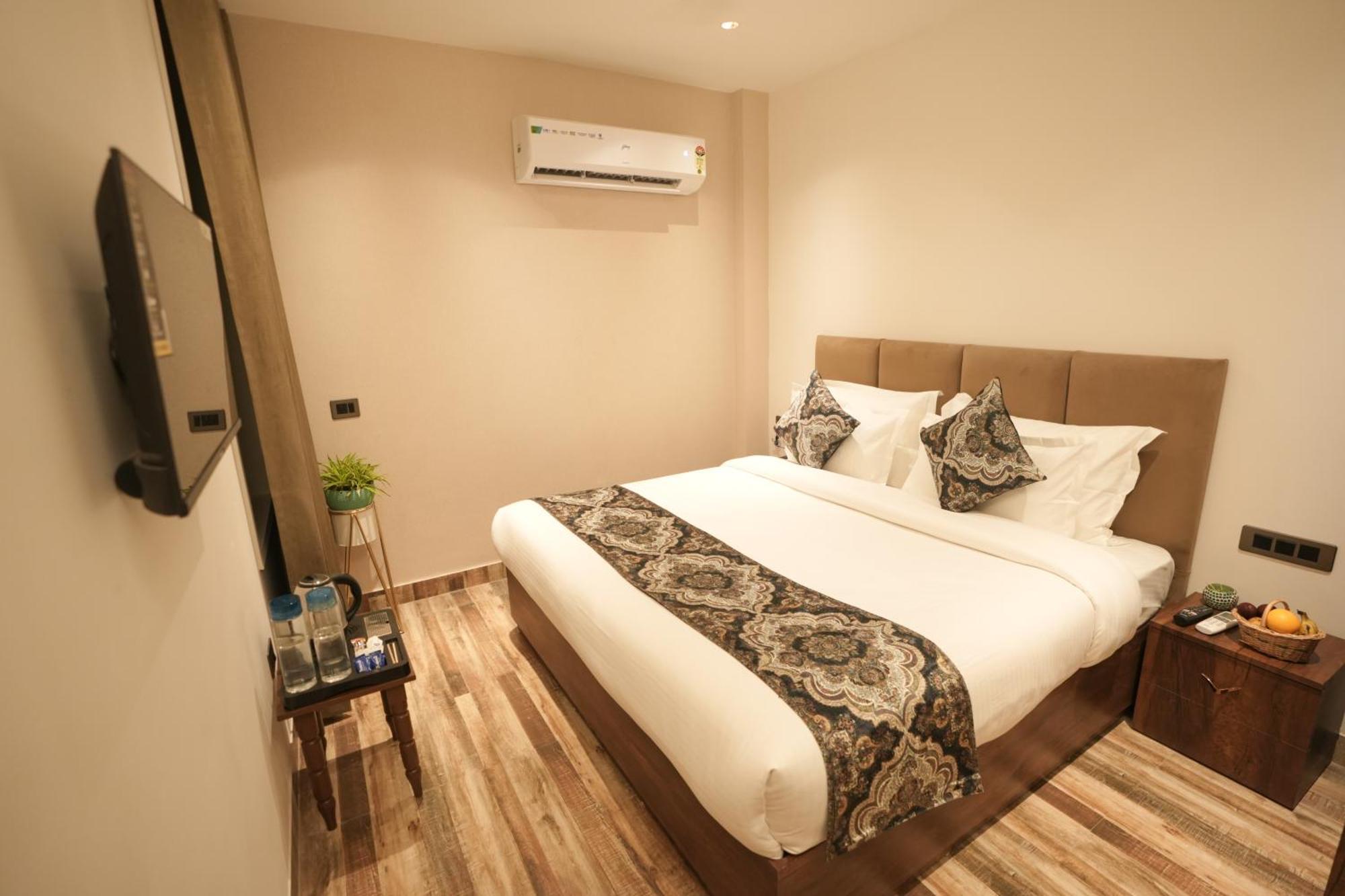 One Earth Elegant Hotel