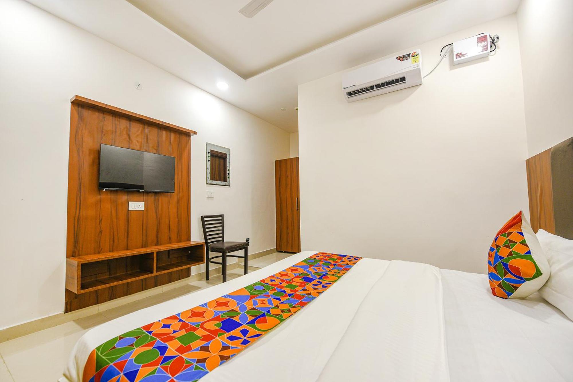 Fabhotel Solace Hotel