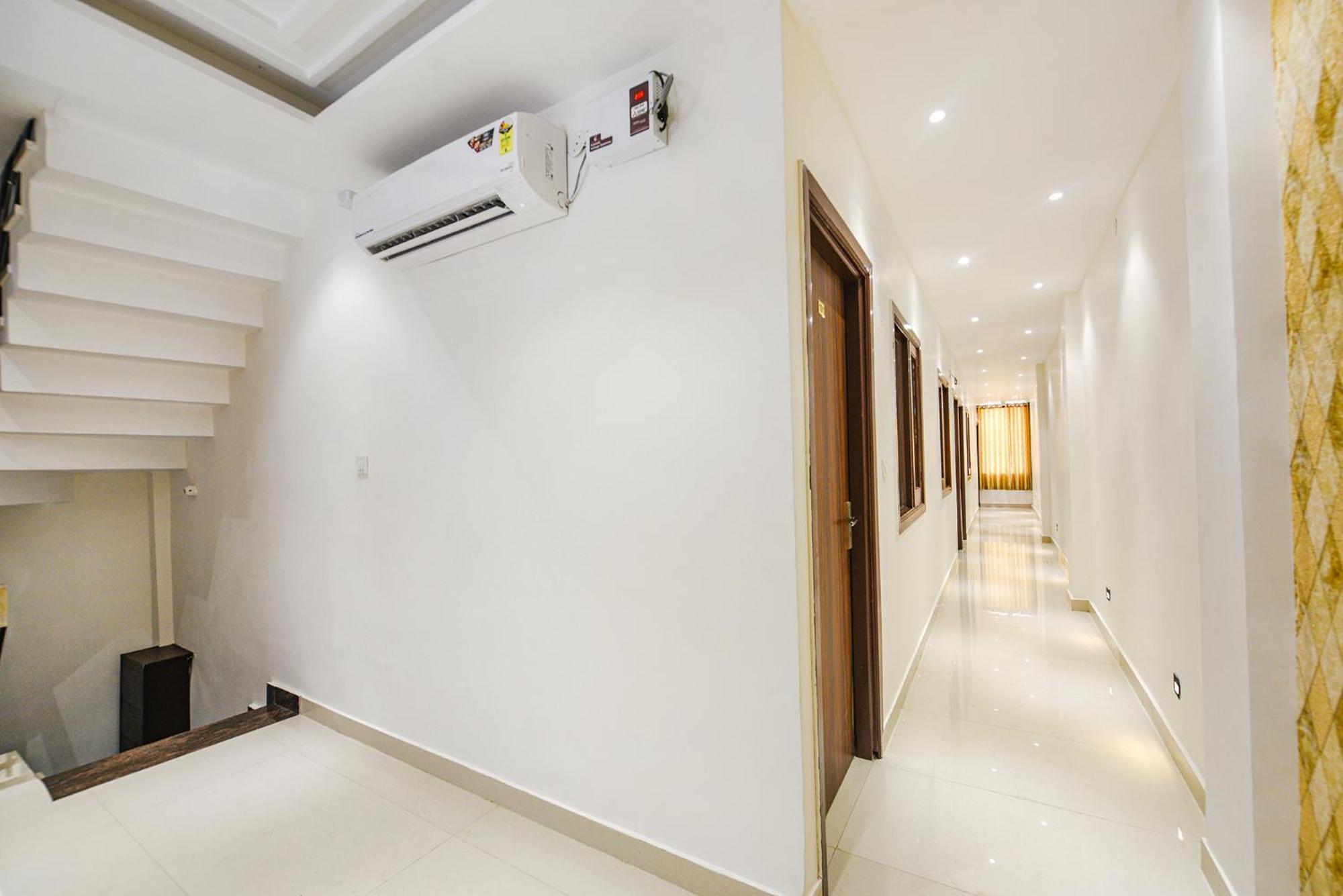Fabhotel Solace Hotel