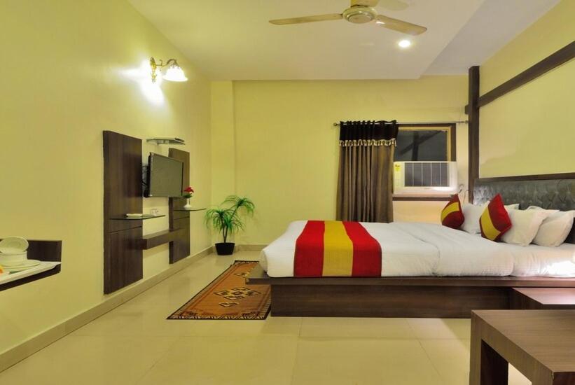 Kumar Elite Punjab 3*