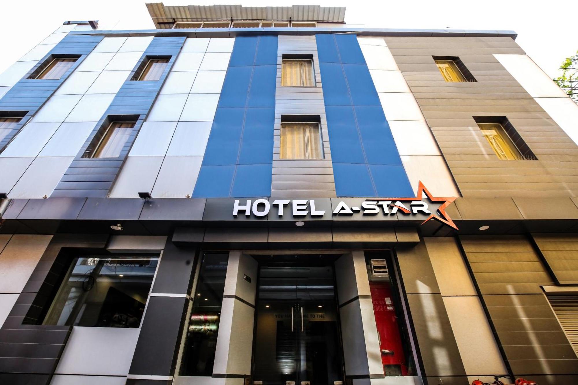 A Star - 50 Meter From Golden Temple Hotel 3*