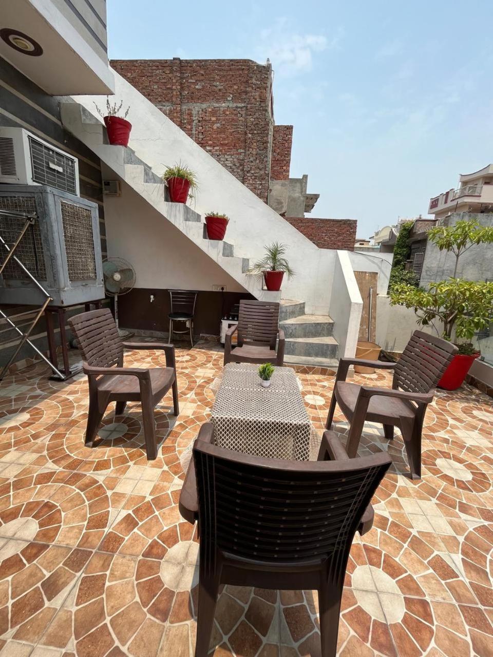 Apartment Krishna Niwas Hl-177 *