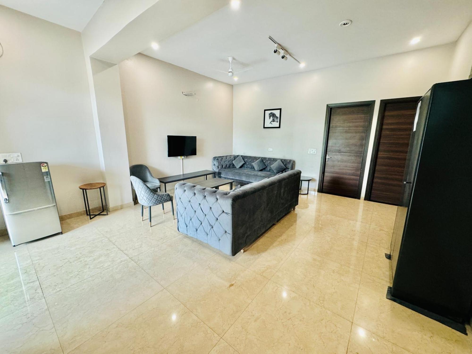 3 Bhk - Woodstock *