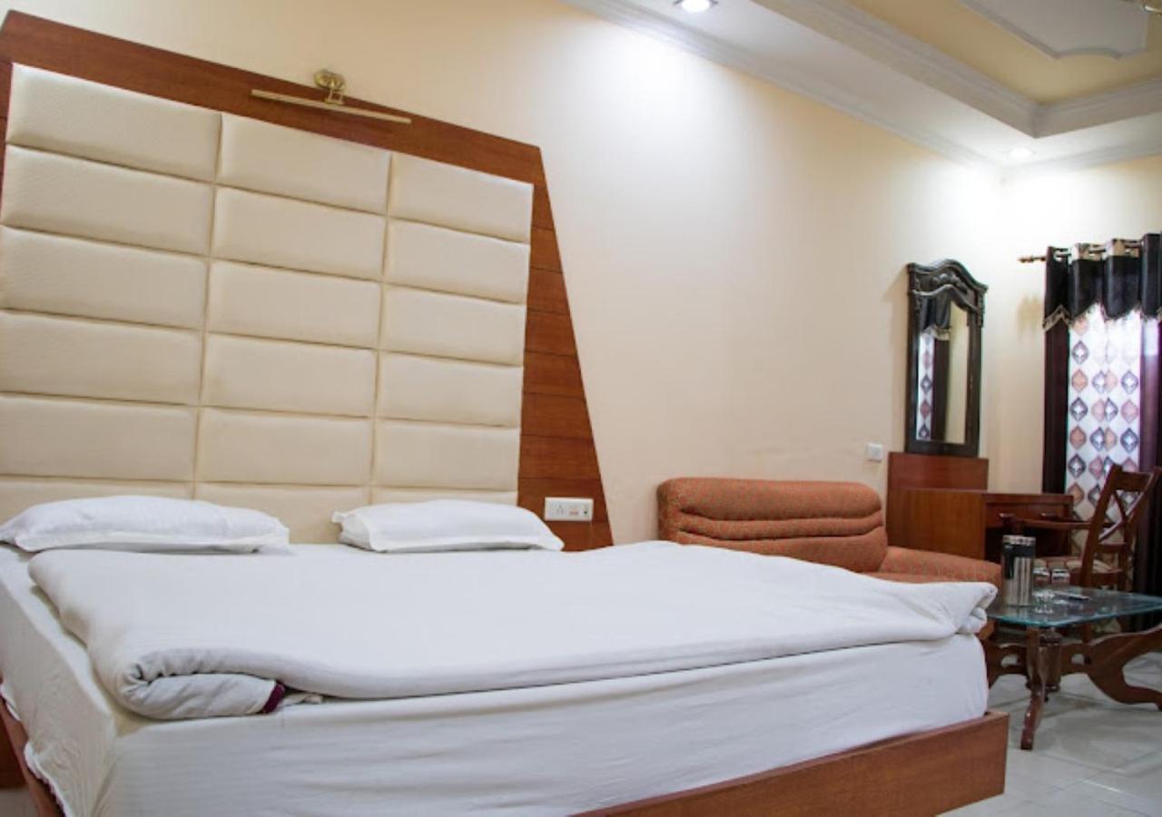 Hotel Sanjog International