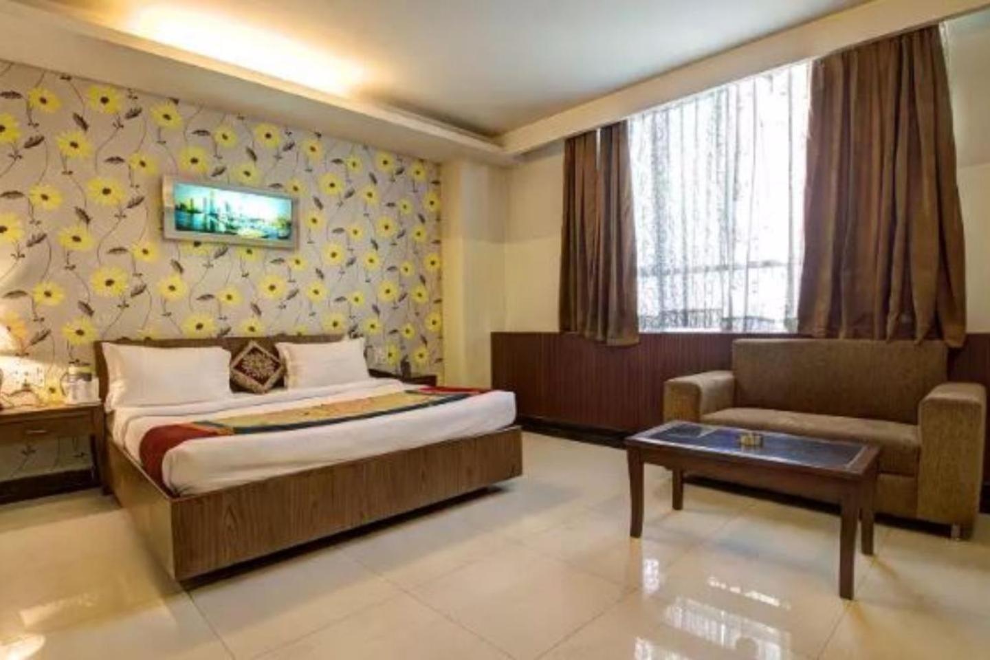 Hotel Pr Residency