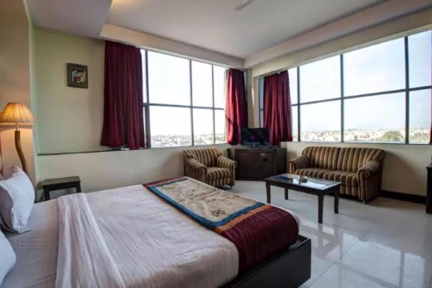 Pr Residency Hotel Amritsar