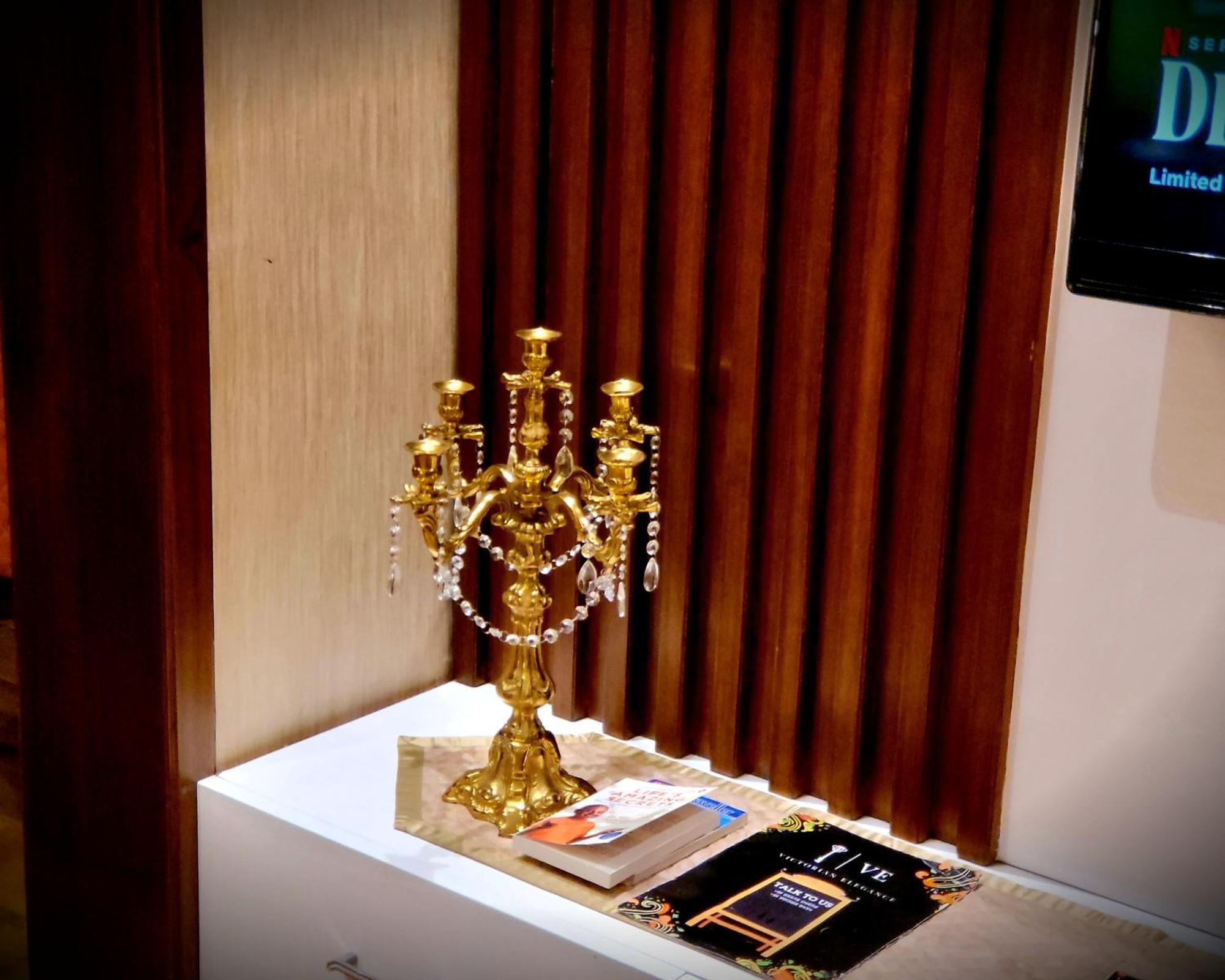 Victorian Elegance Luxury Bed & Breakfast Amritsar