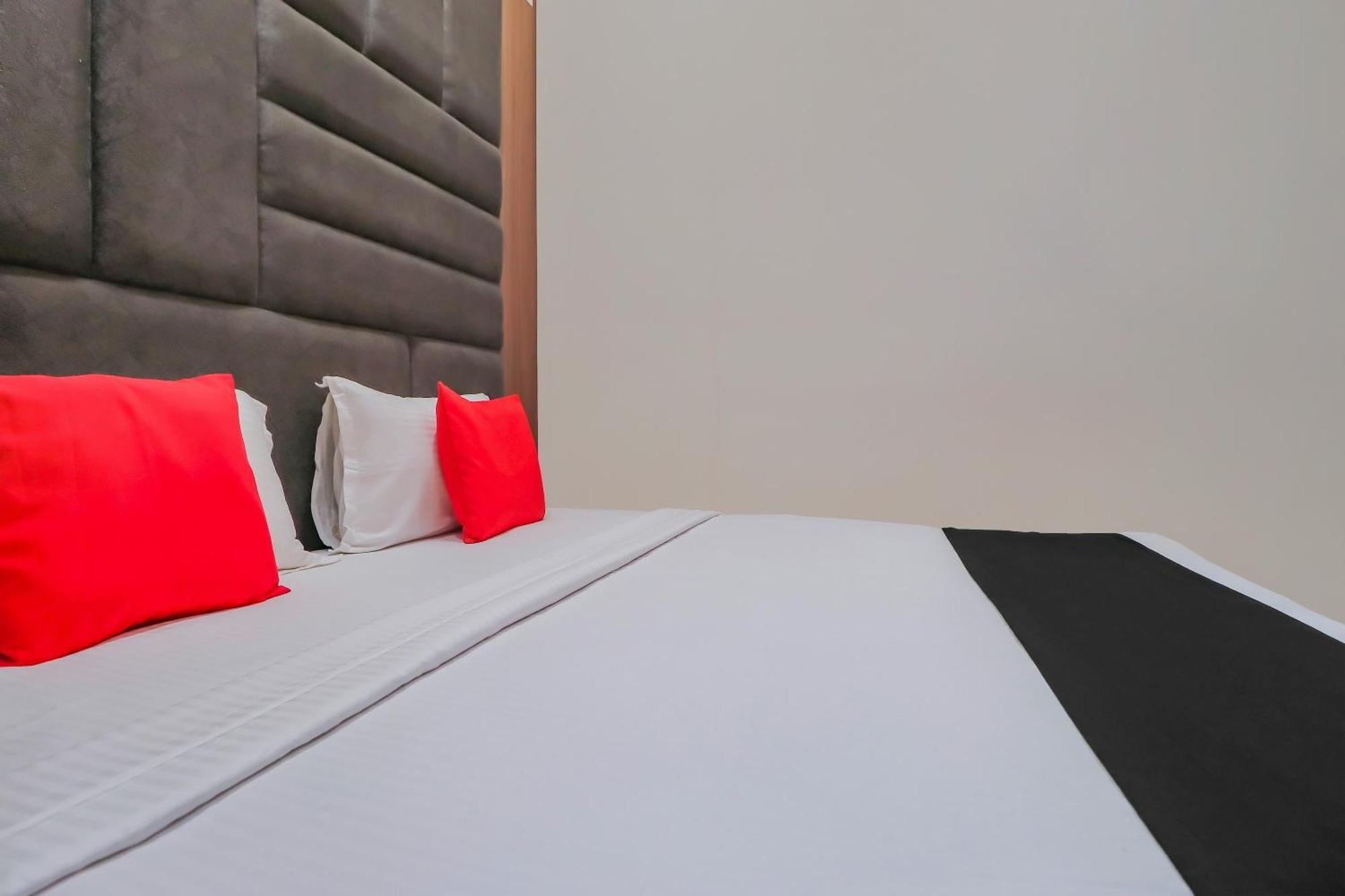 Capital O Western Galaxy 3* Amritsar