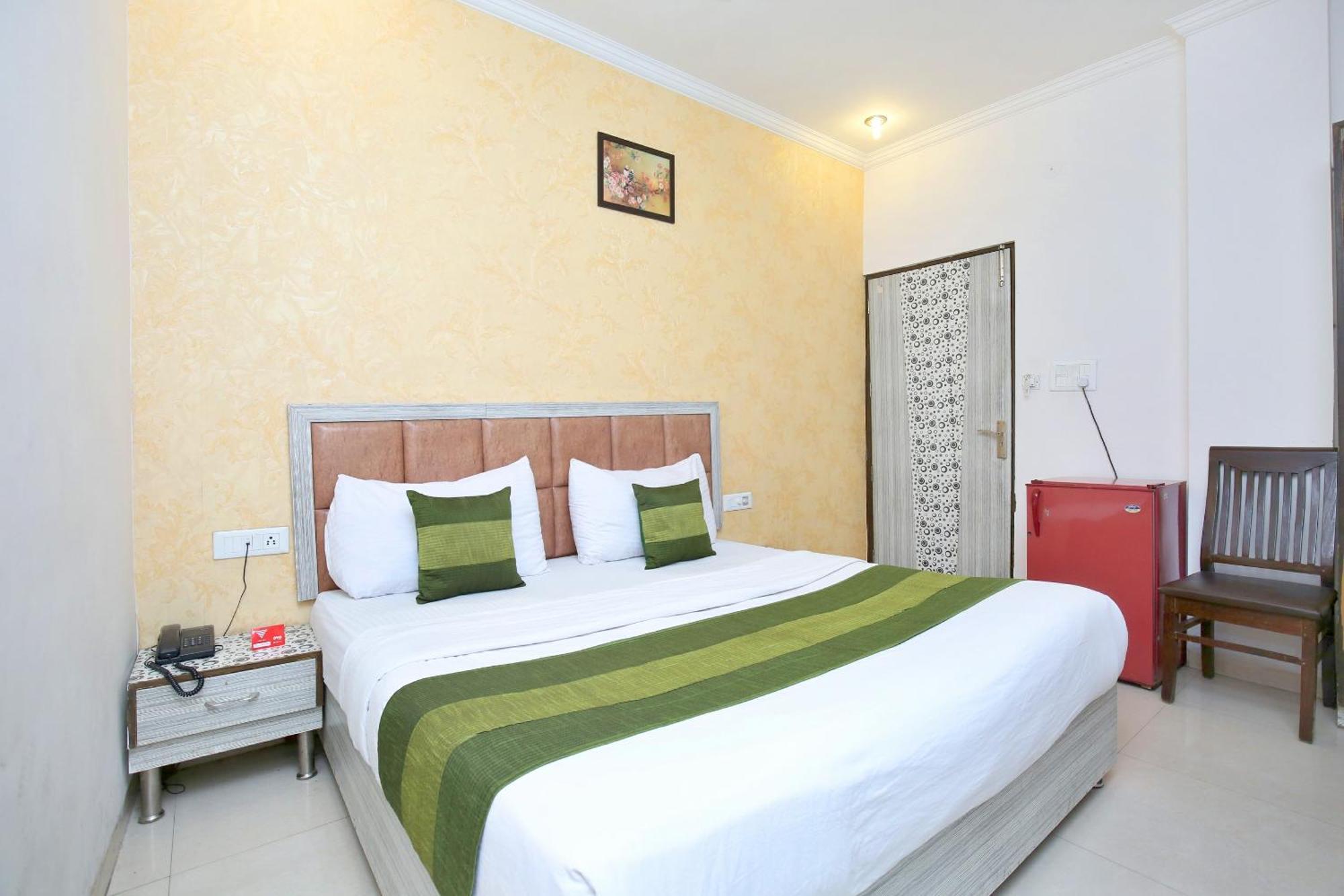 O Axis Amritsar