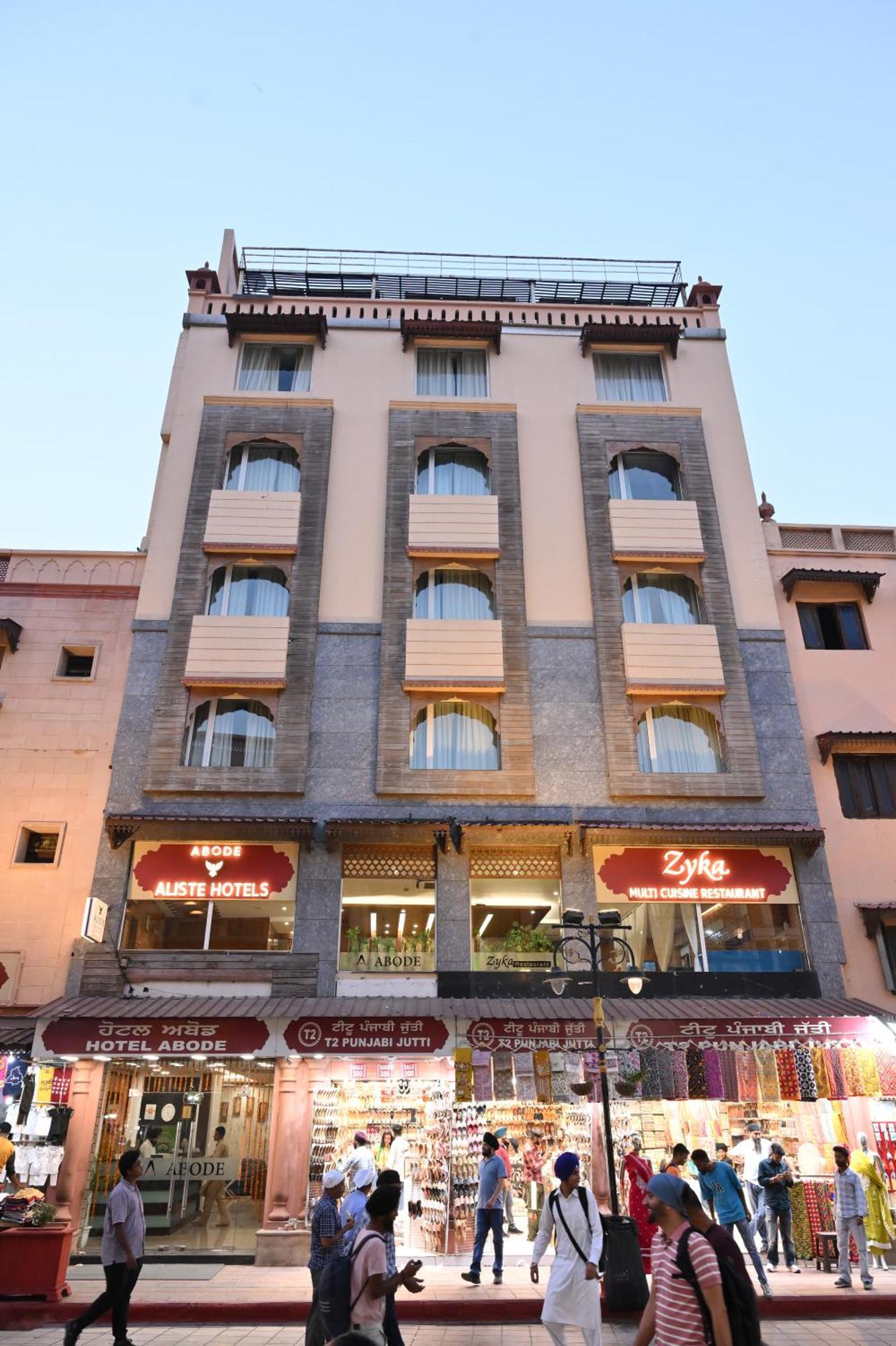 Hotel Abode By Aliste Hotels- 2 Minutes Walking To Golden Temple,