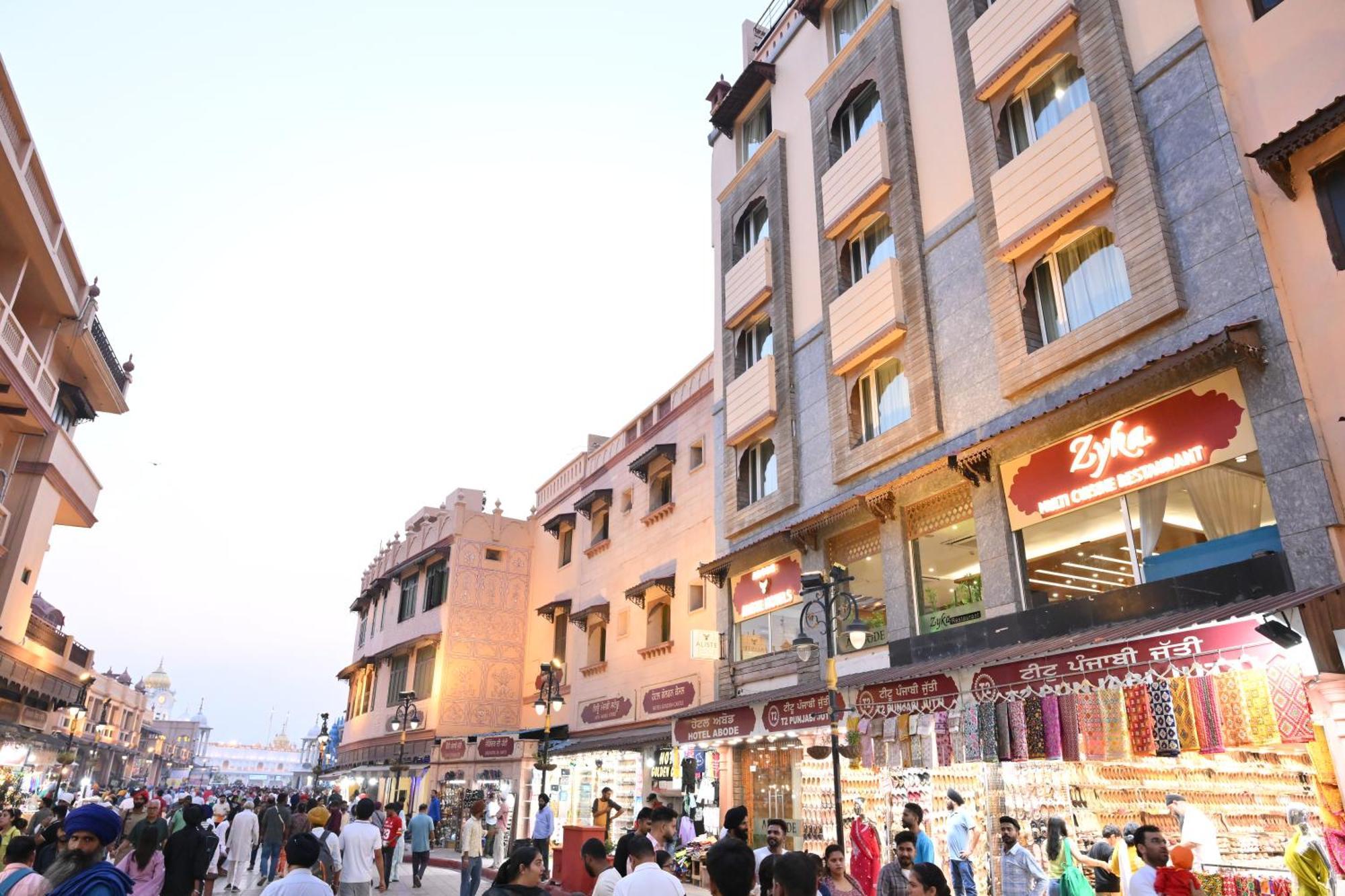 Abode By Aliste Hotels- 2 Minutes Walking To Golden Temple, 3*
